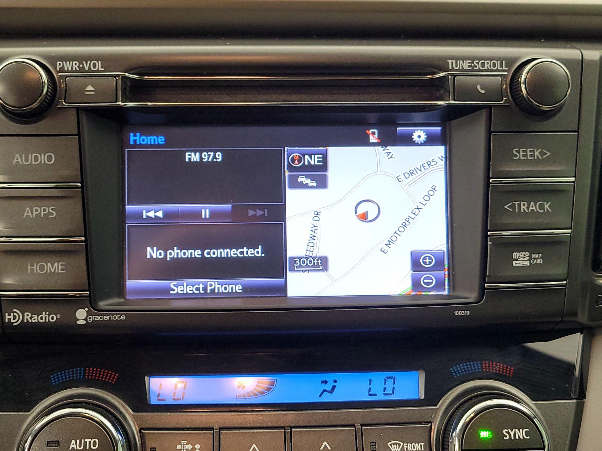 Thumbnail: 2015 Toyota RAV4 - 14