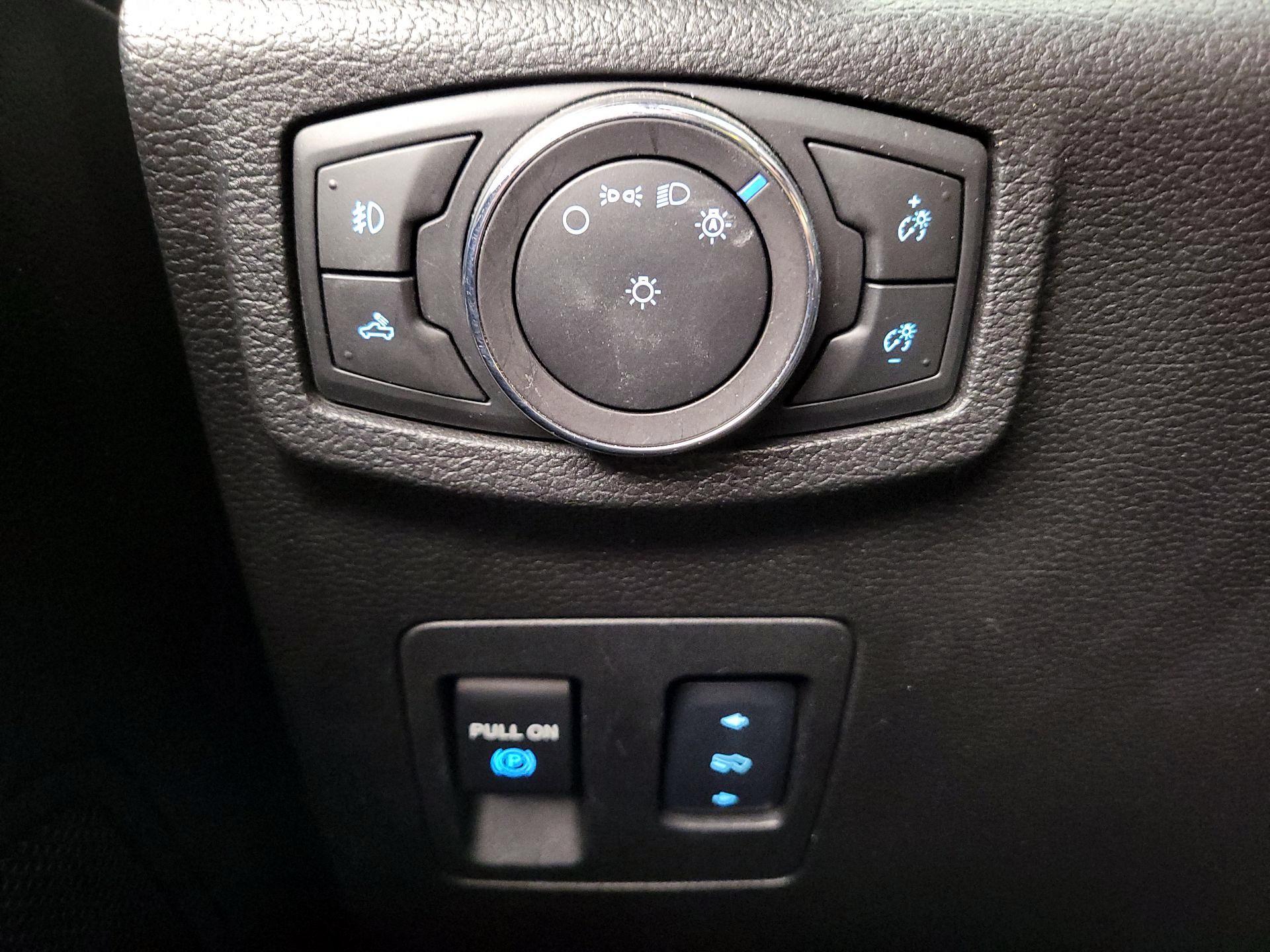 Thumbnail: 2018 Ford F-150 - 13