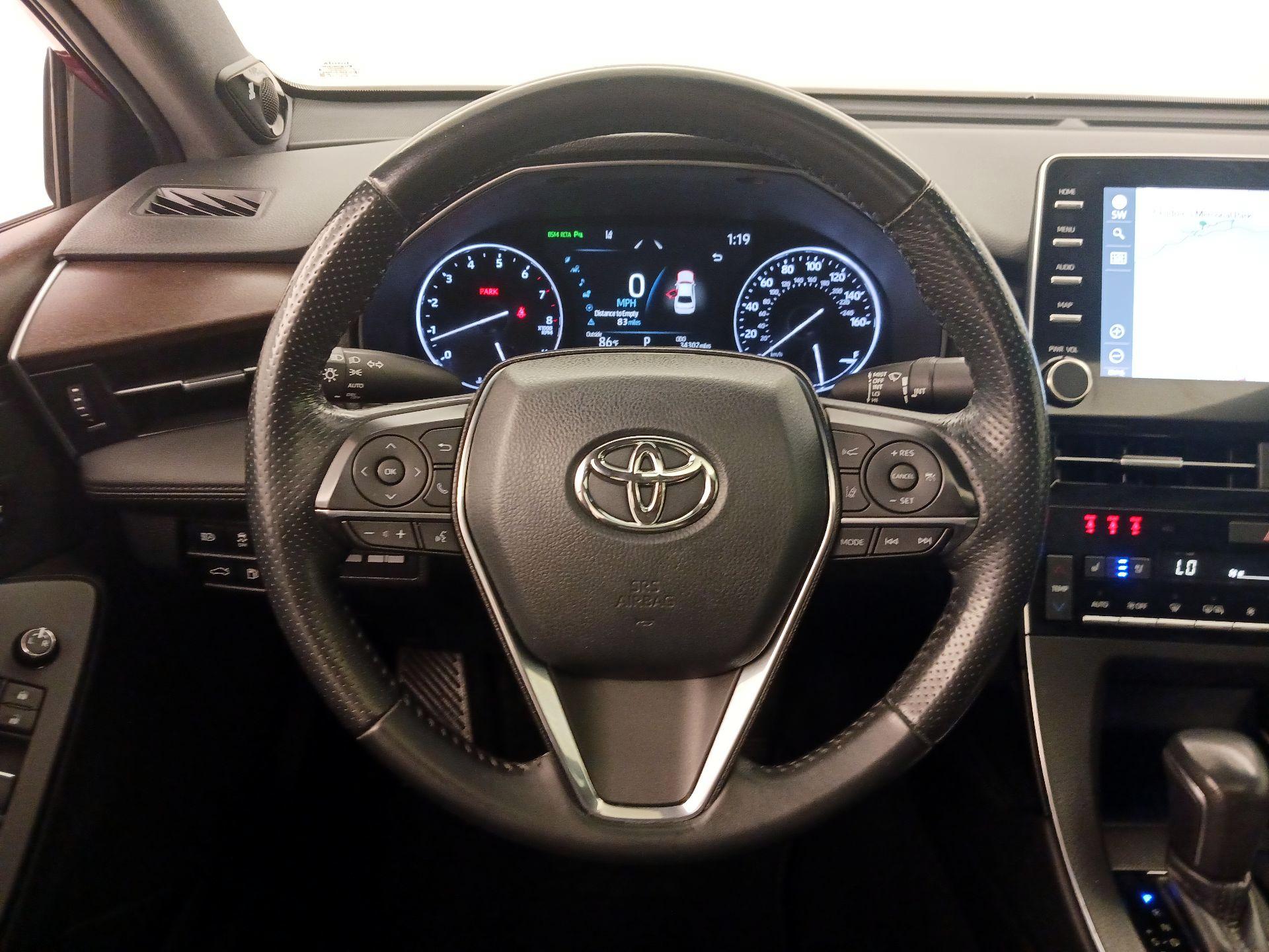 Thumbnail: 2021 Toyota Avalon - 10