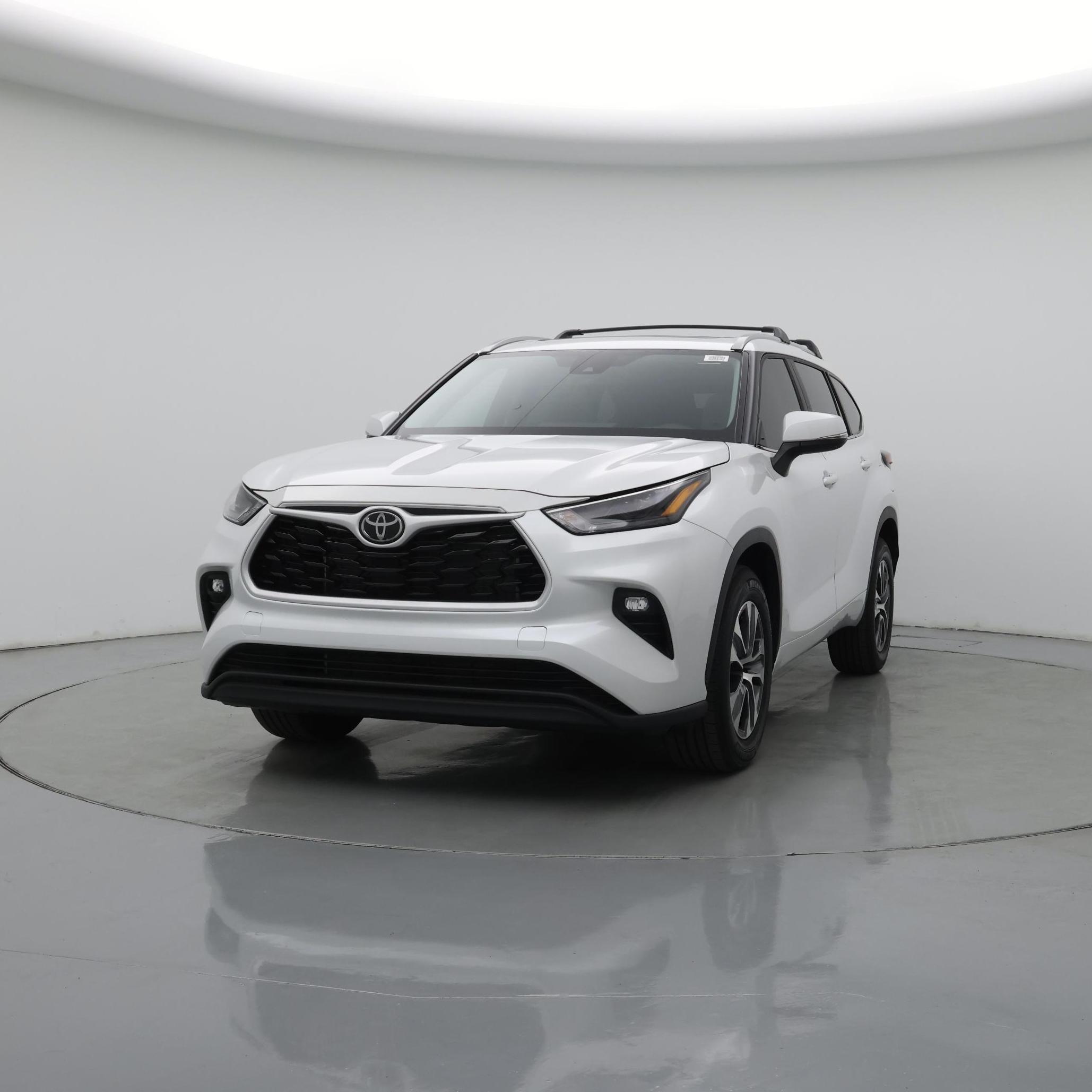 Thumbnail: 2025 Toyota Highlander - 4
