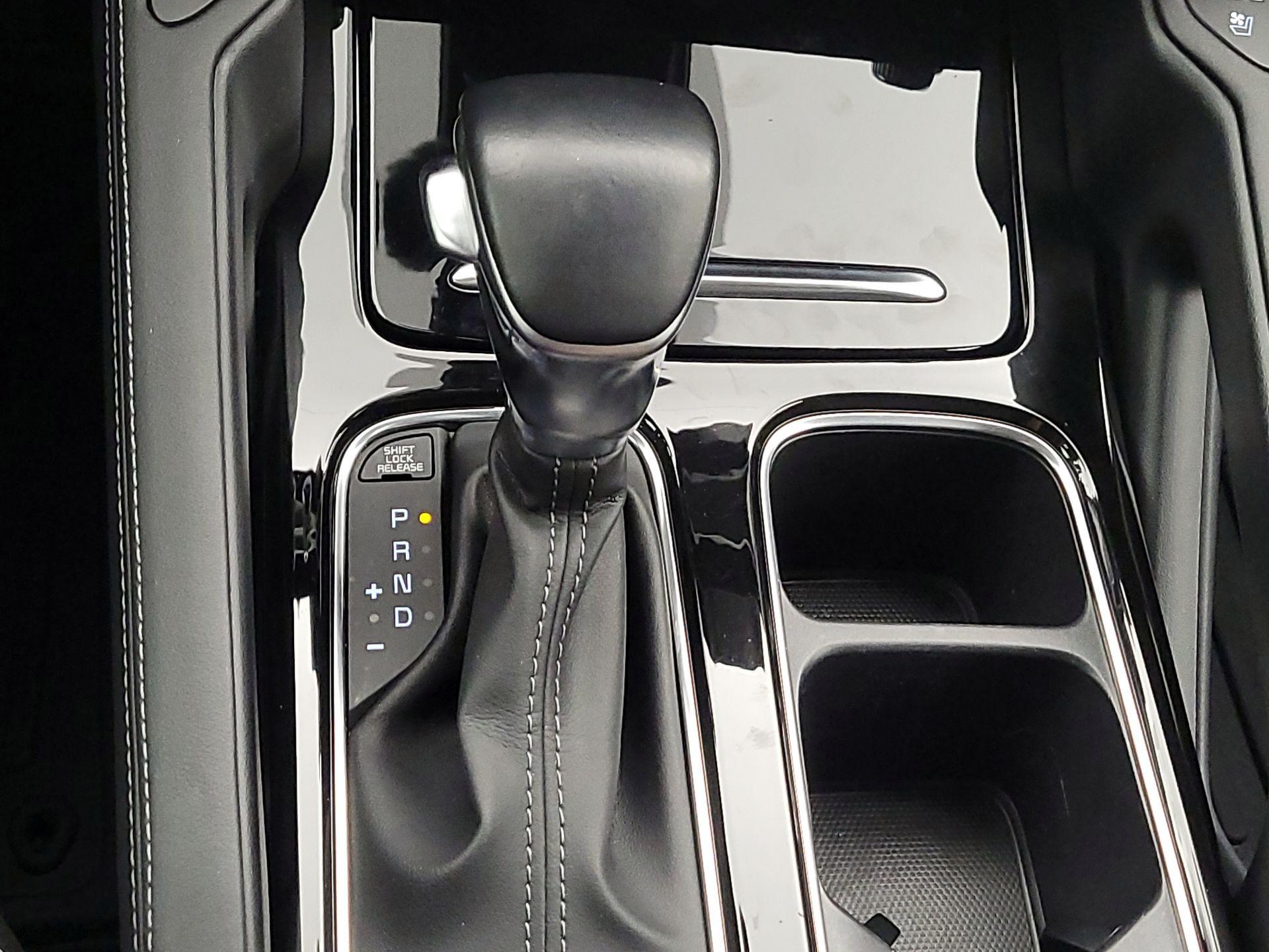 Thumbnail: 2021 Kia Telluride - 17