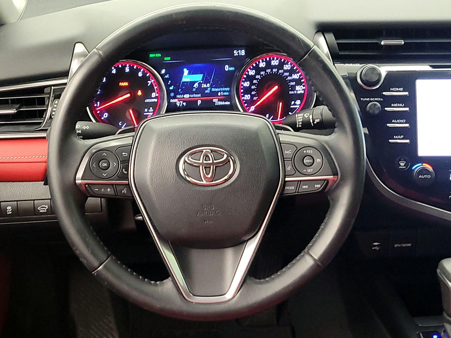 Thumbnail: 2019 Toyota Camry - 10