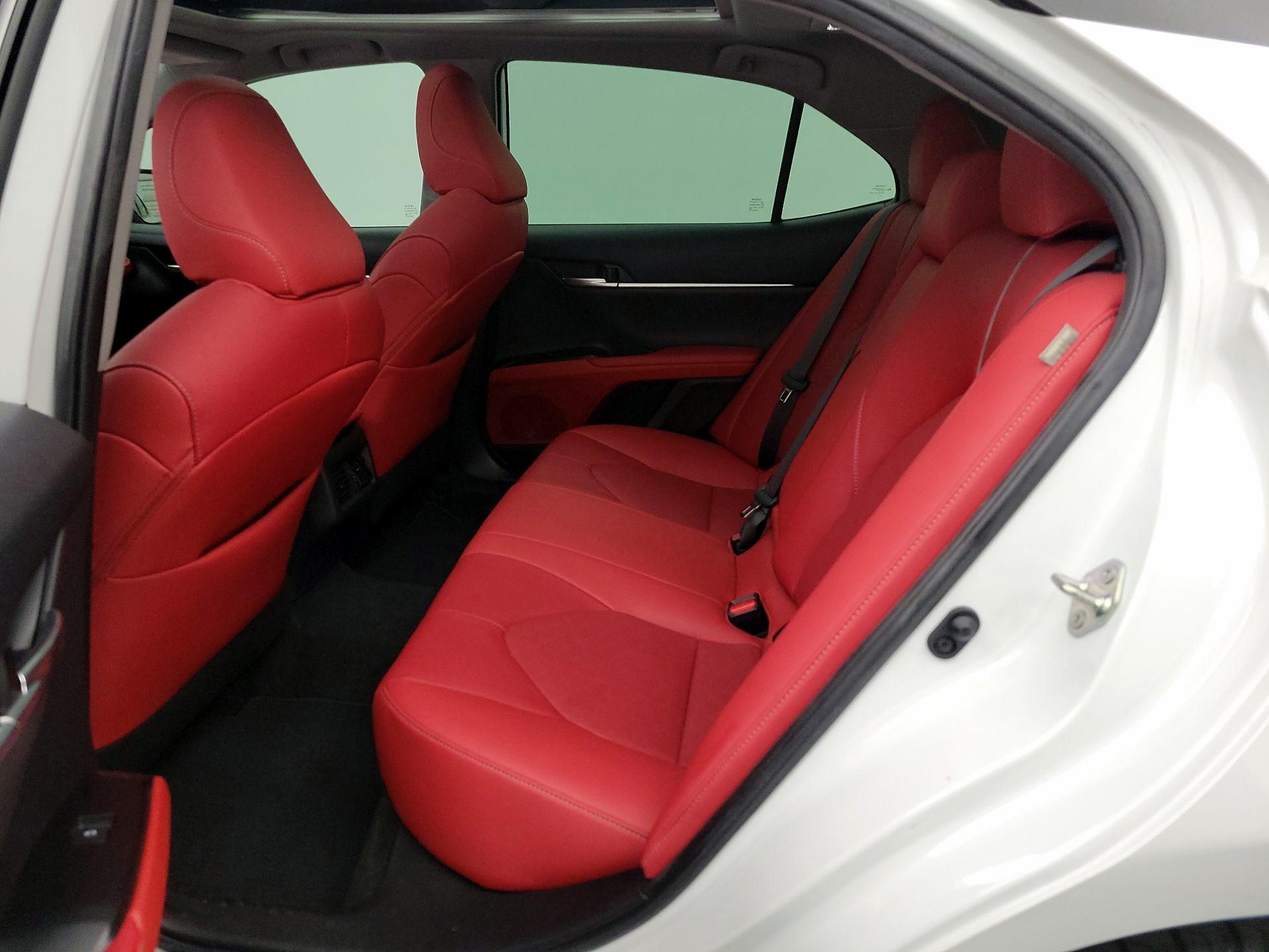 Thumbnail: 2019 Toyota Camry - 20