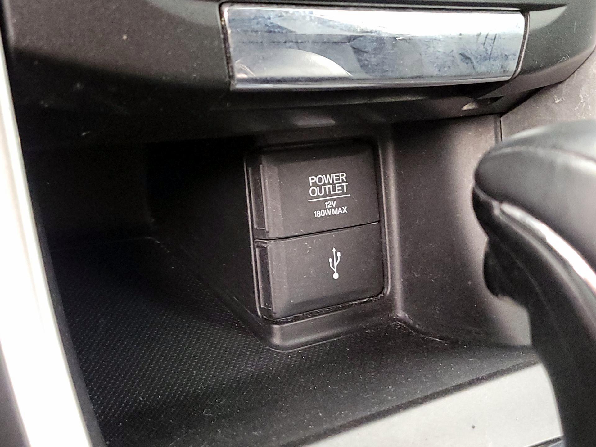 Thumbnail: 2015 Honda Accord - 18