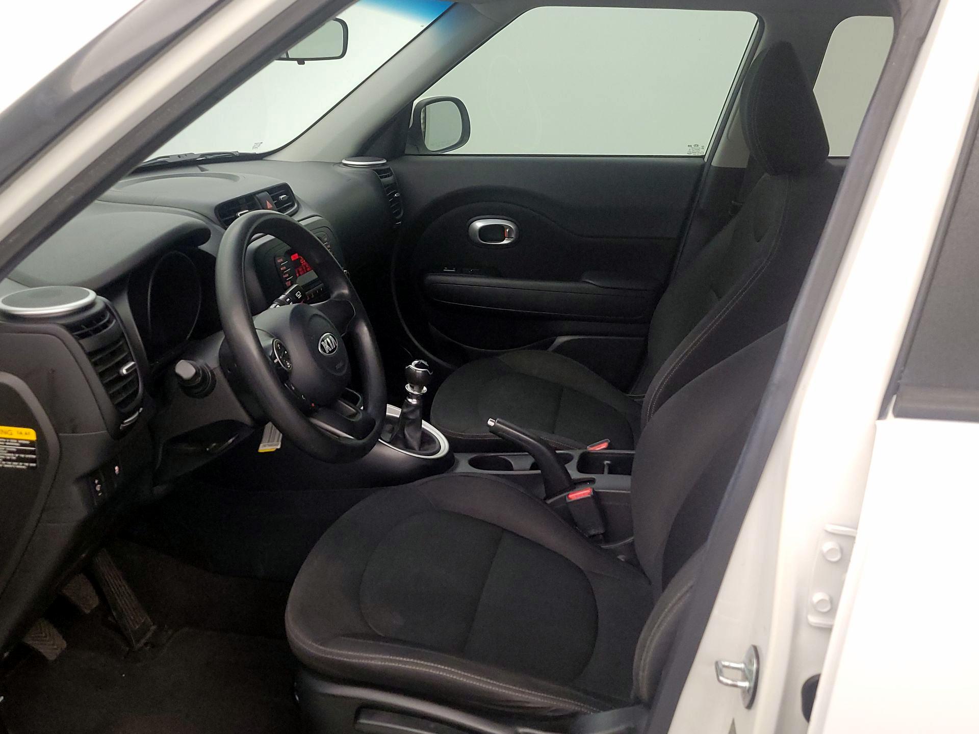 Thumbnail: 2015 Kia Soul - 11