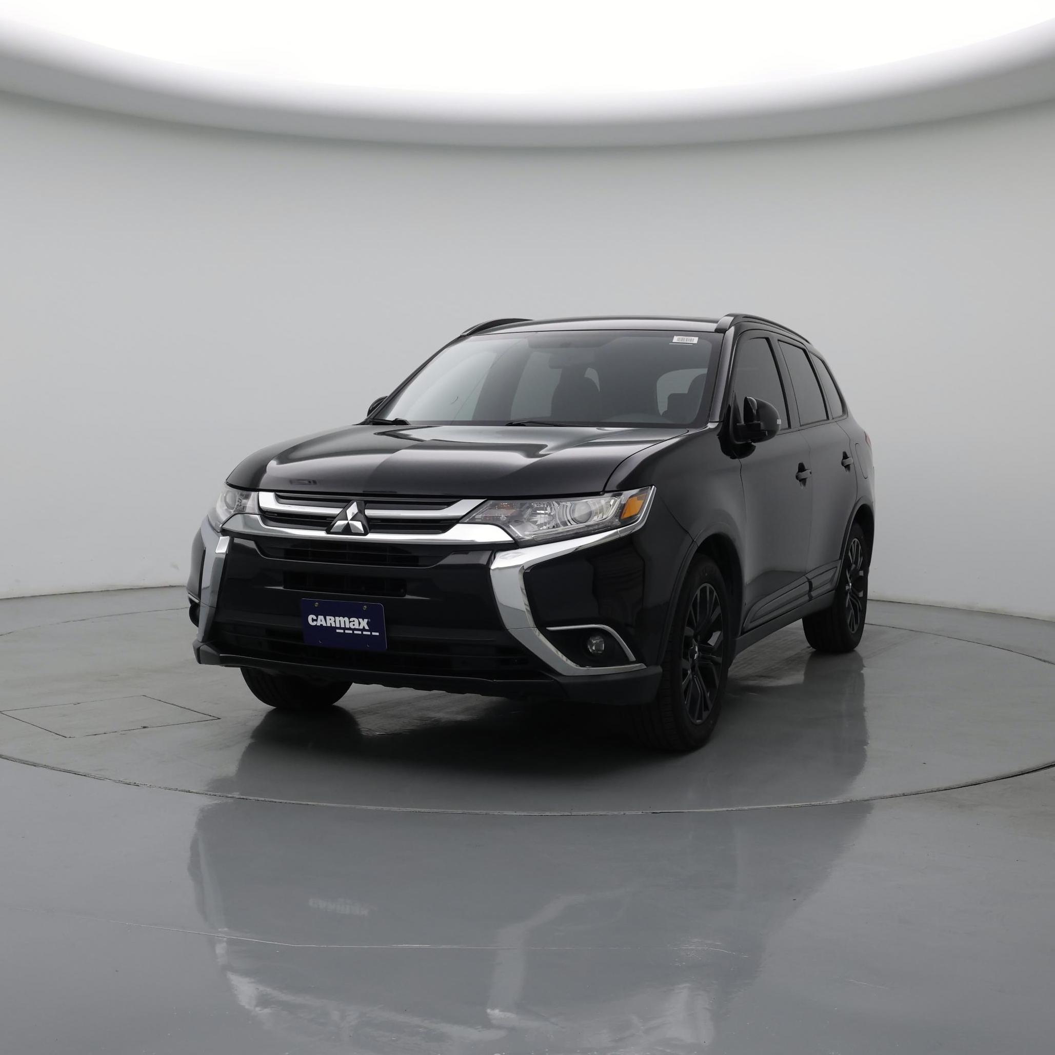 Thumbnail: 2018 Mitsubishi Outlander - 4