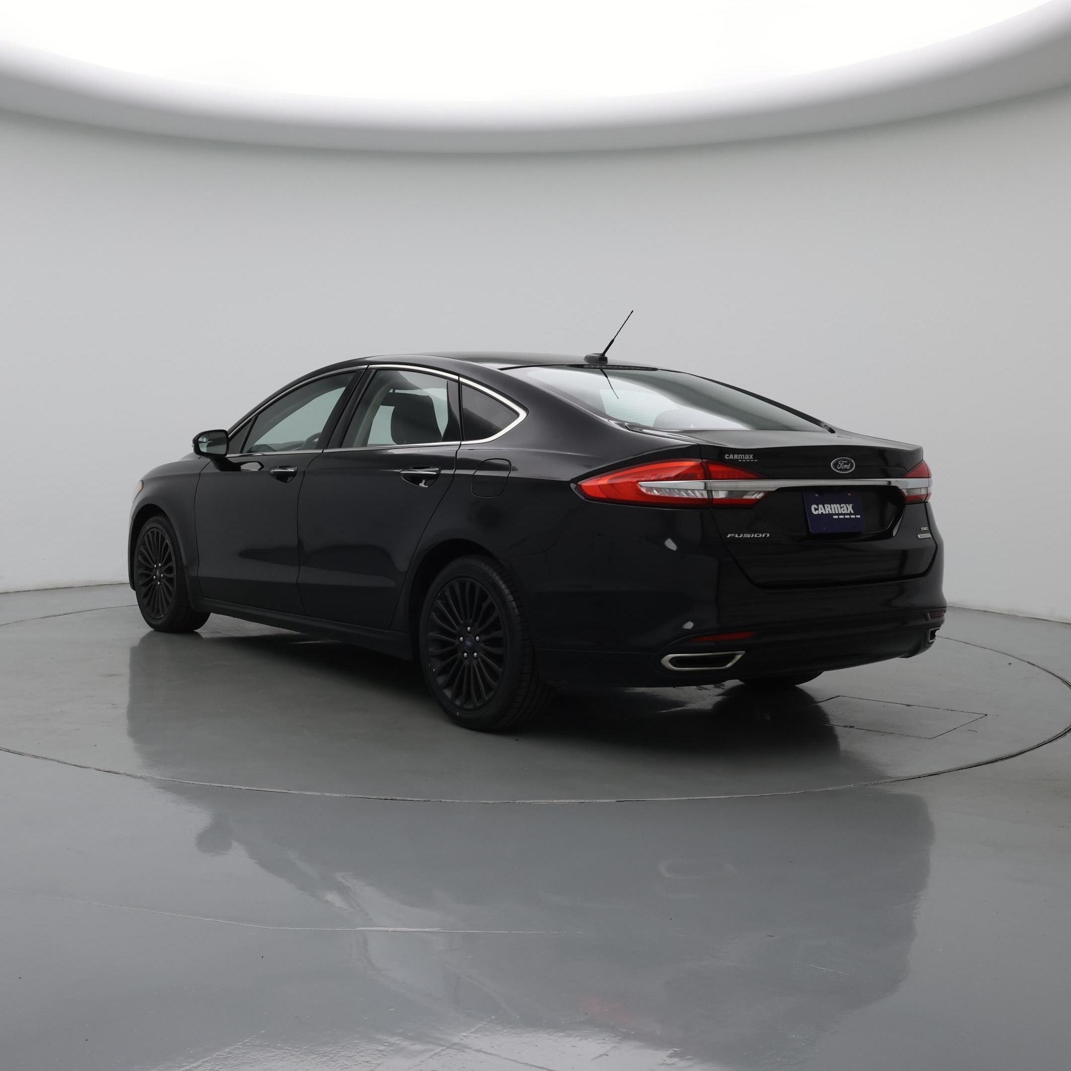 Thumbnail: 2017 Ford Fusion - 2