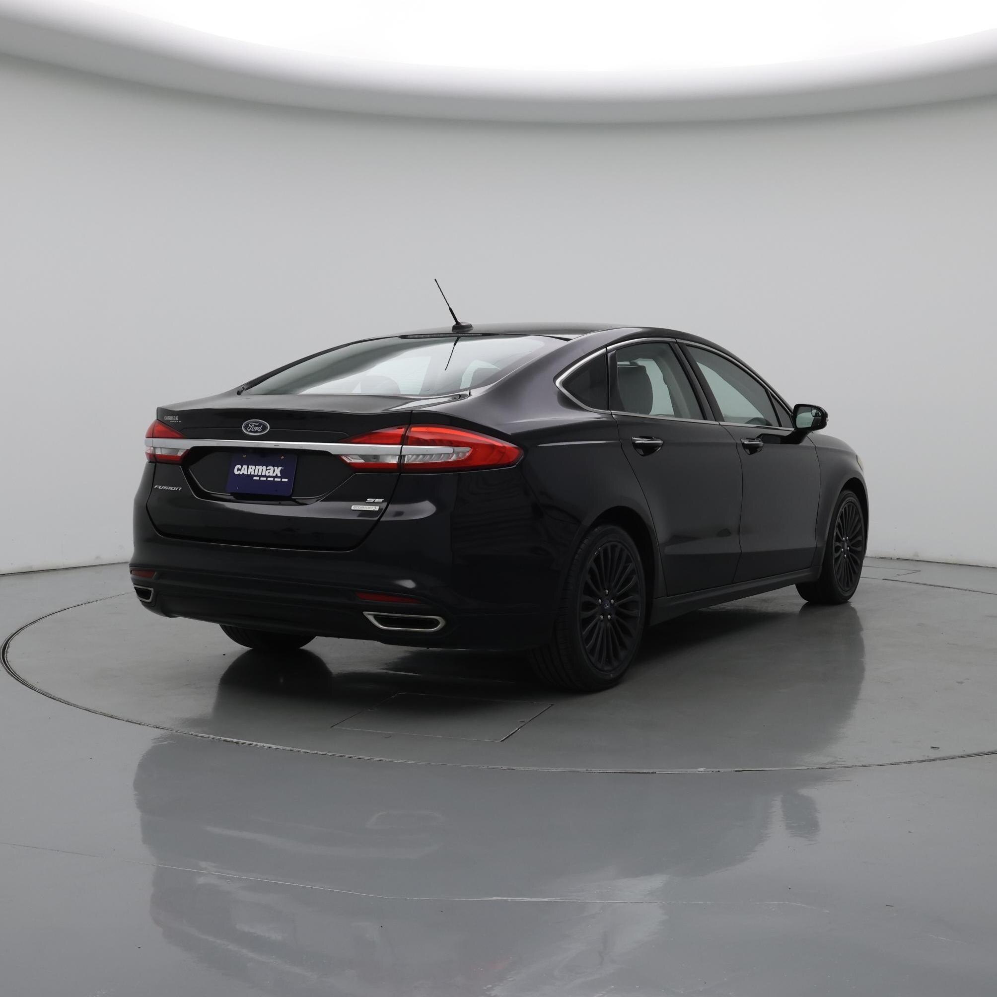 Thumbnail: 2017 Ford Fusion - 8