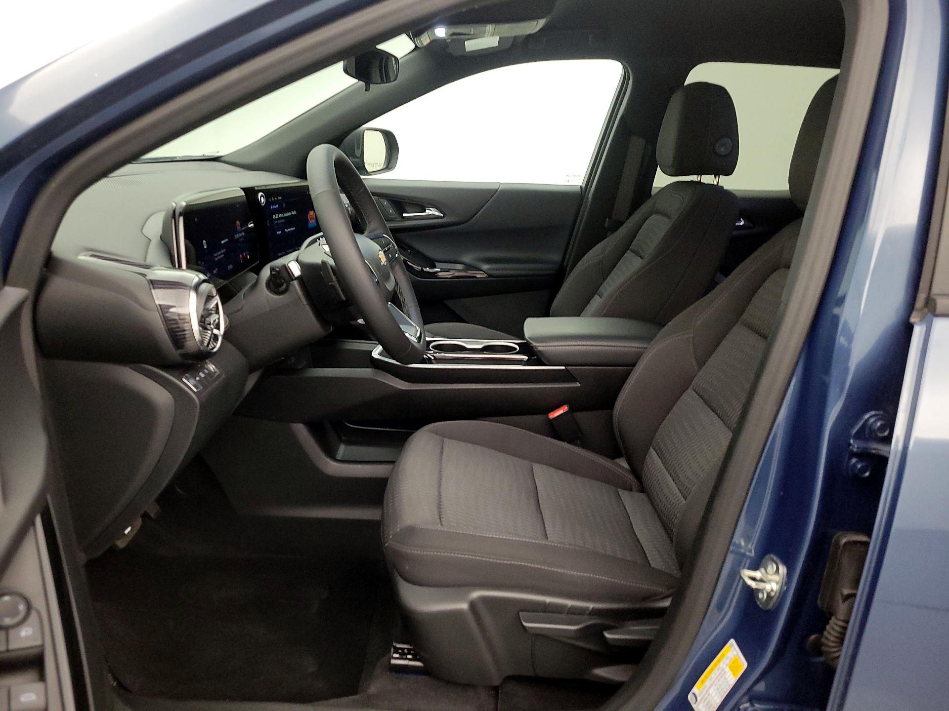 Thumbnail: 2025 Chevrolet Equinox - 11