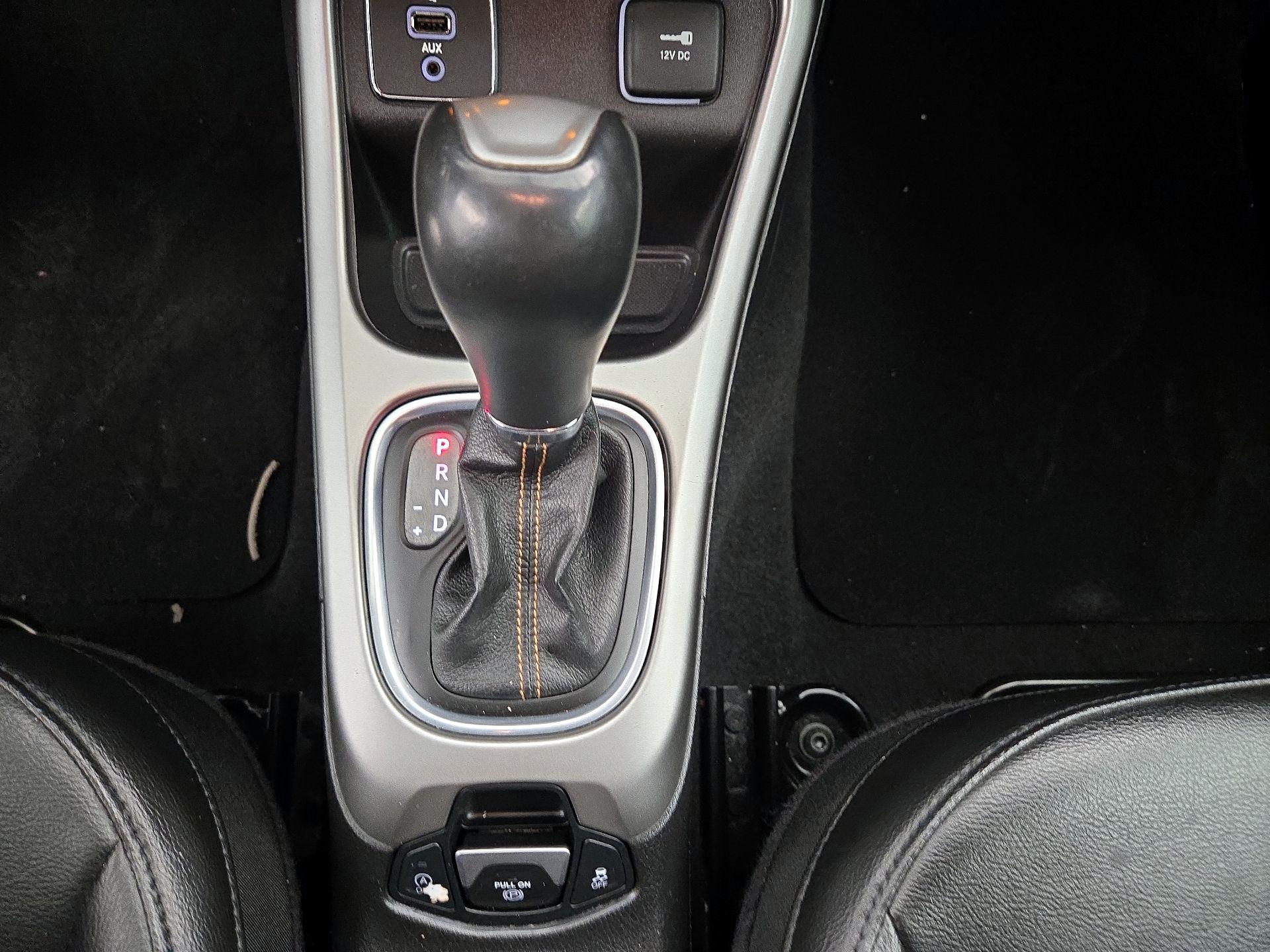 Thumbnail: 2020 Jeep Compass - 15