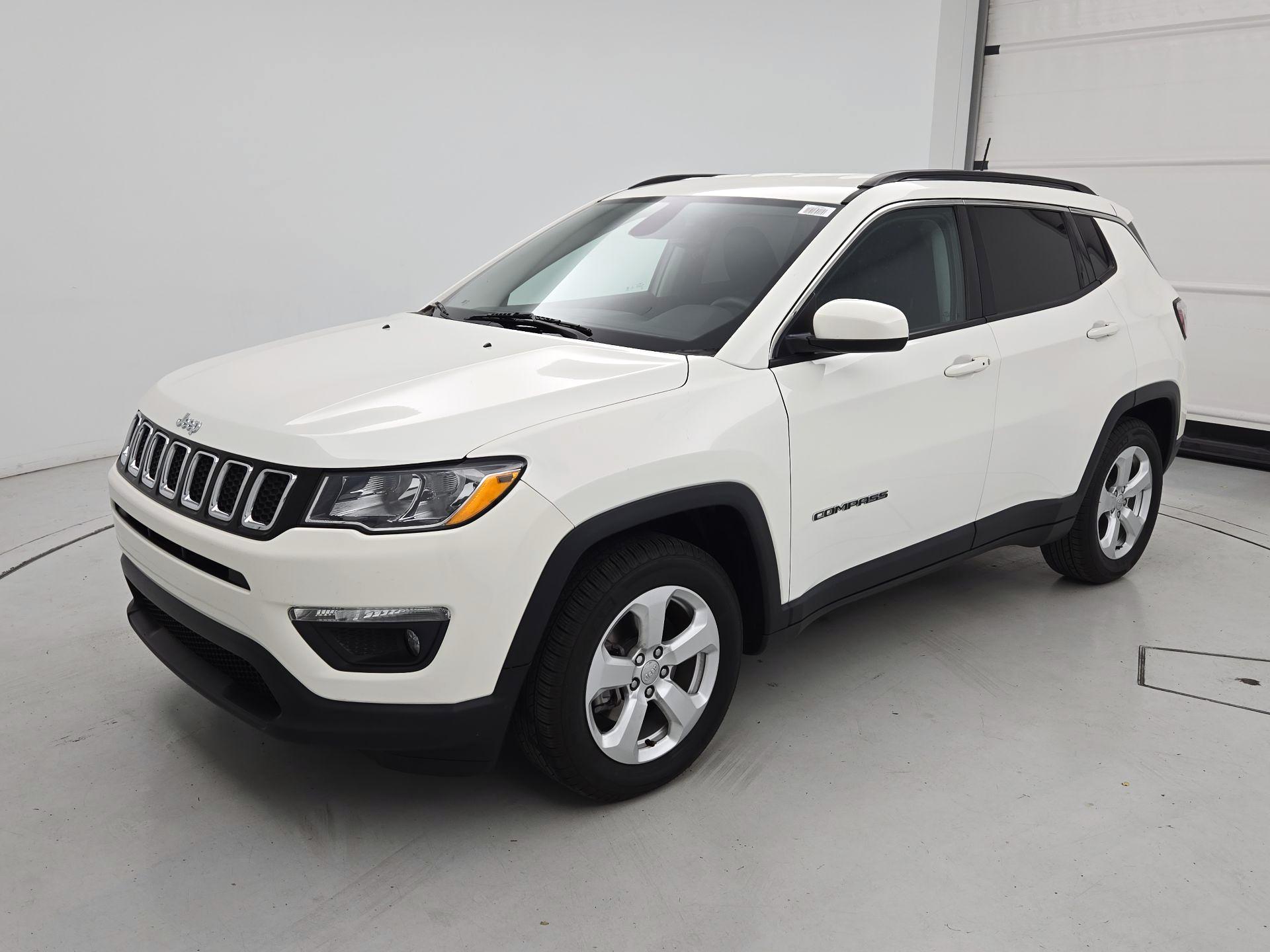 Thumbnail: 2020 Jeep Compass - 3