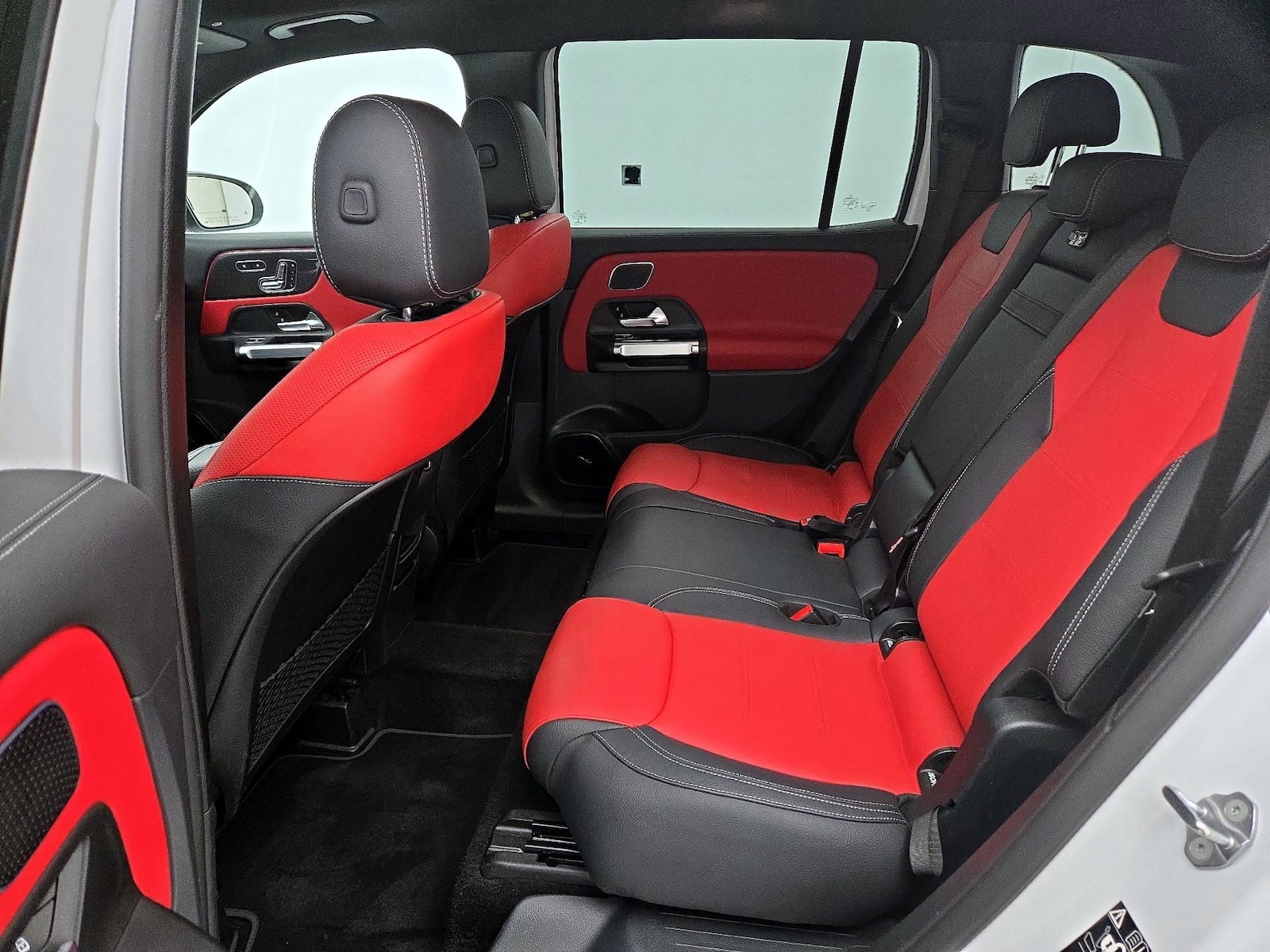 2023 Mercedes-Benz GLB Base - Photo 19