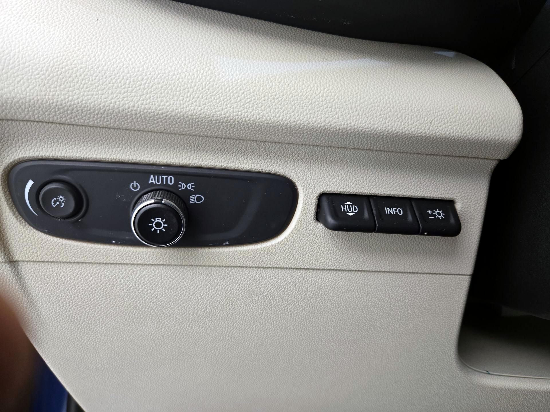 Thumbnail: 2023 Buick Envision - 13