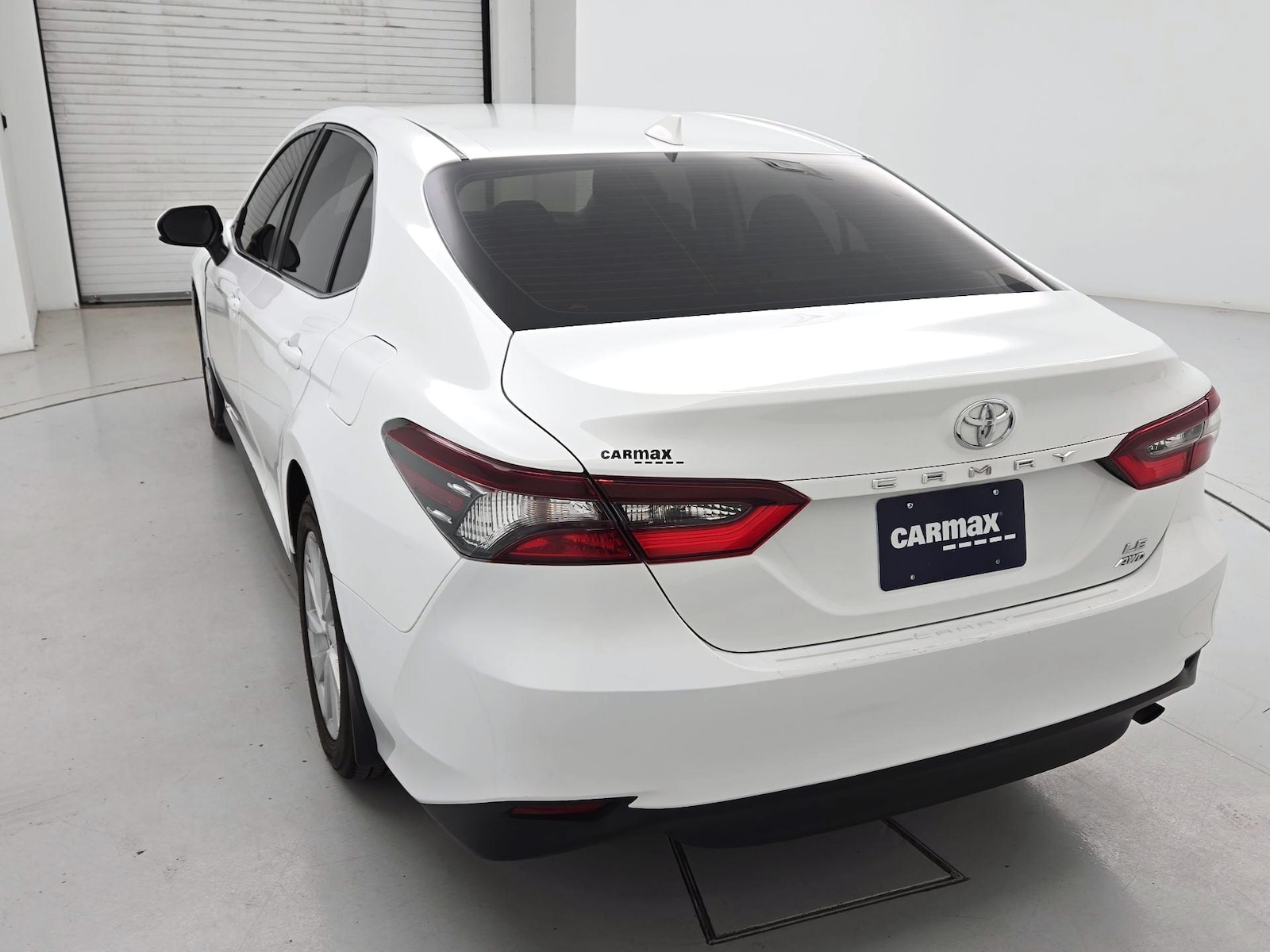 2023 Toyota Camry LE - Photo 7
