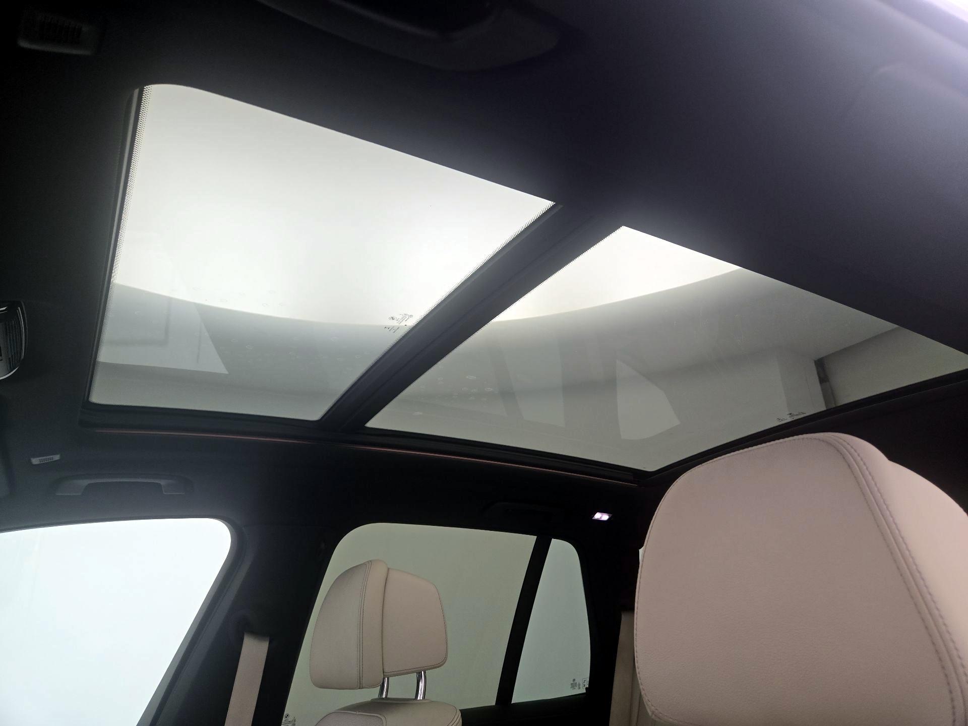 Thumbnail: 2021 BMW X5 - 20