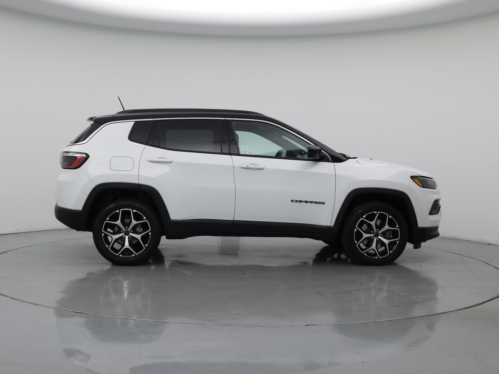 2025 Jeep Compass Limited - Photo 8
