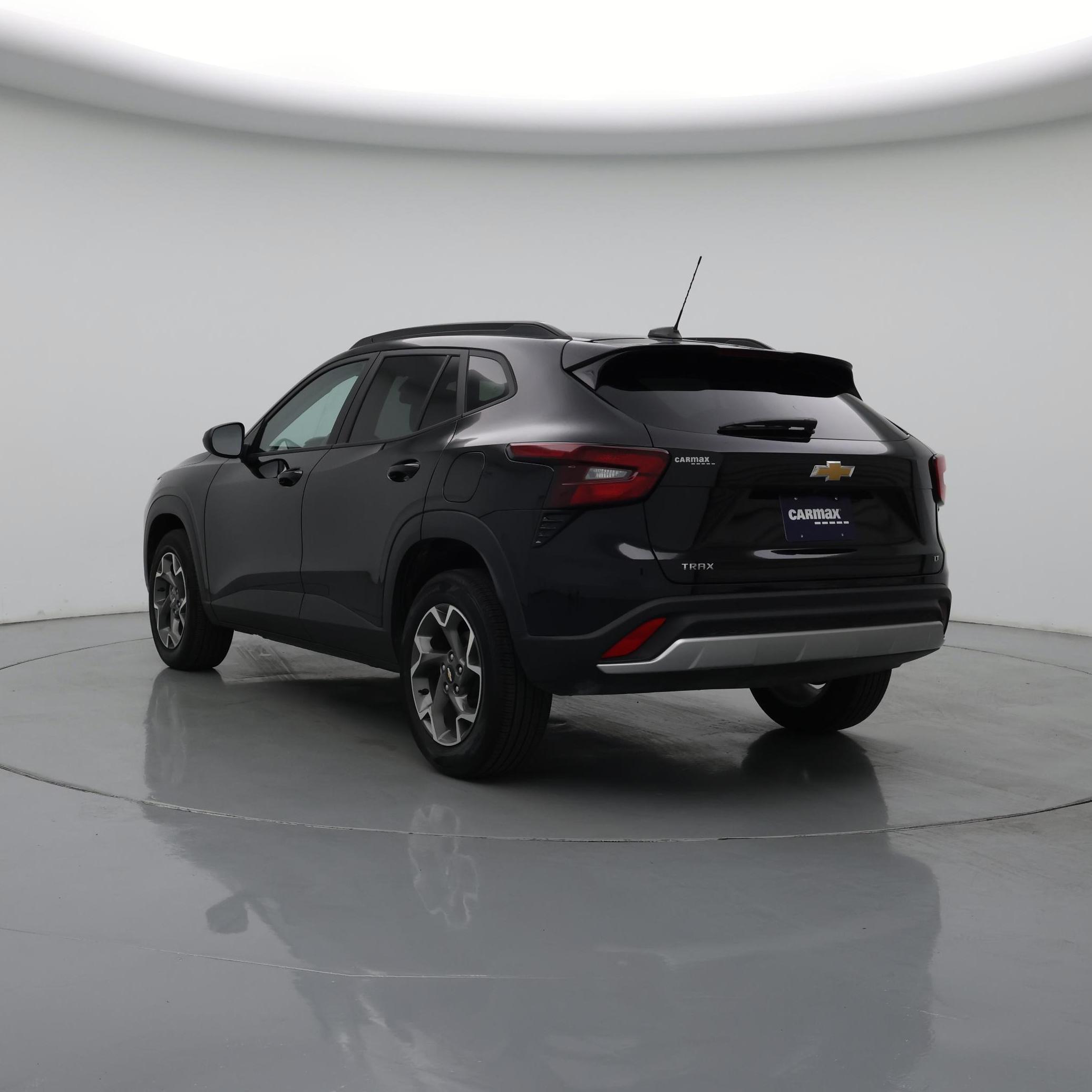 Thumbnail: 2025 Chevrolet Trax - 2