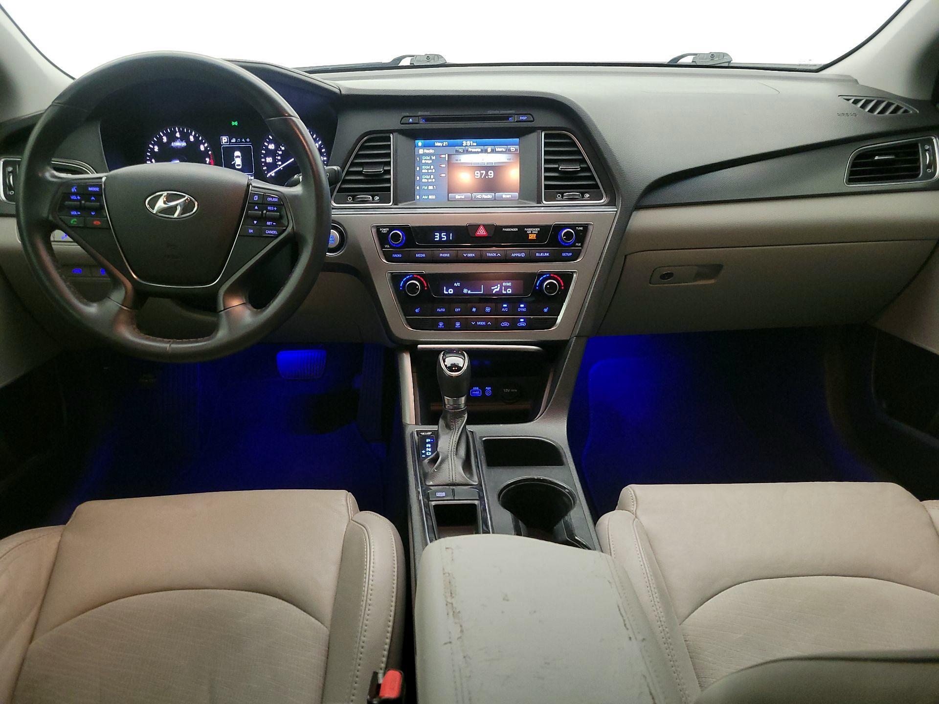 Thumbnail: 2016 Hyundai Sonata - 9
