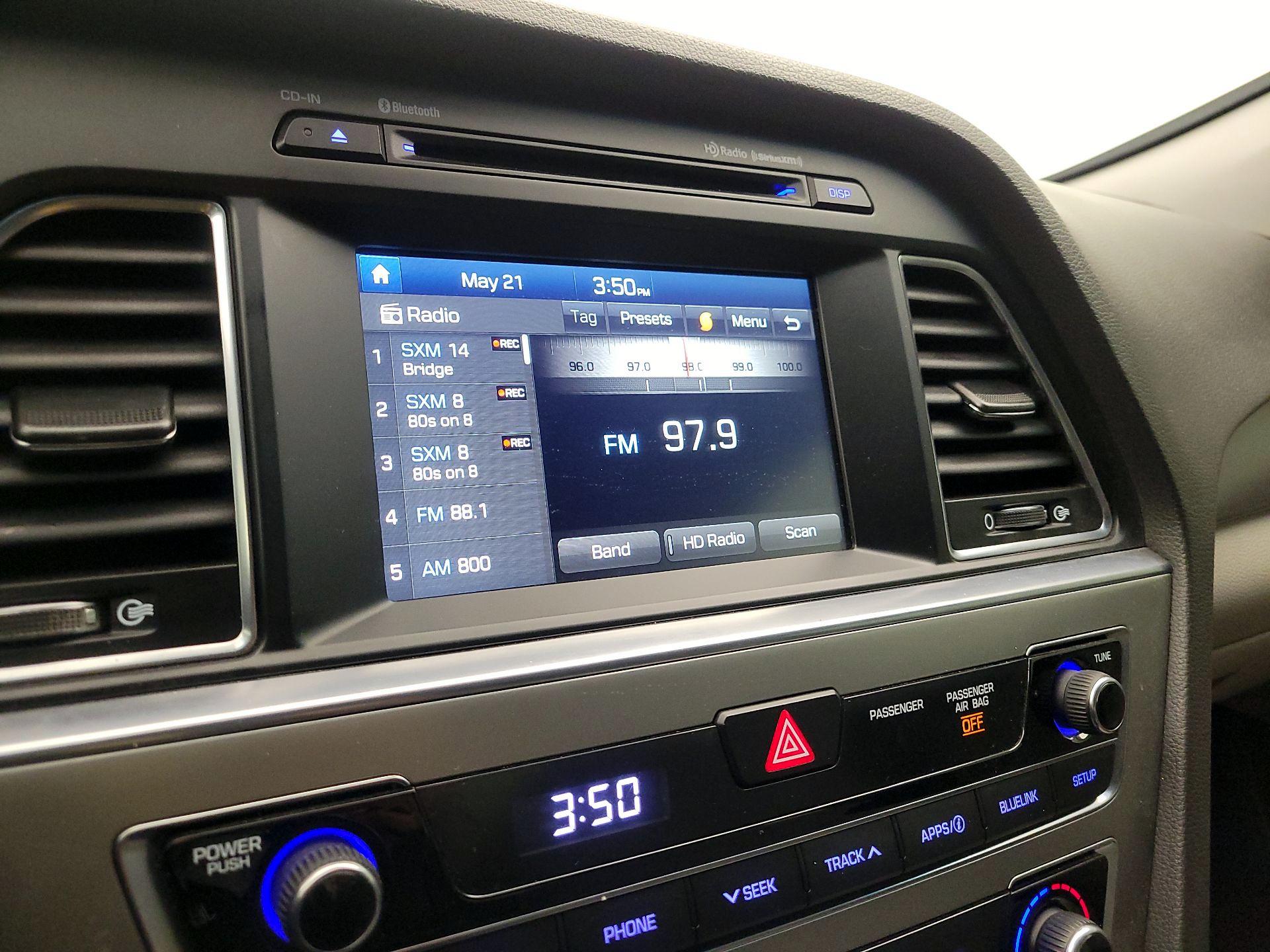 Thumbnail: 2016 Hyundai Sonata - 15