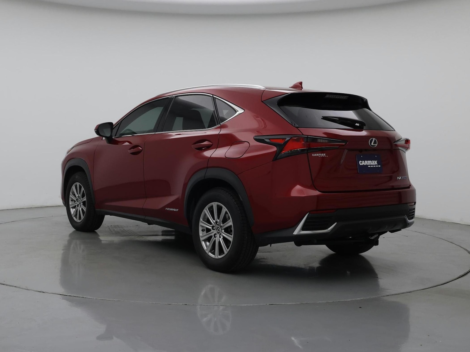 2021 Lexus NX Hybrid 300h - Photo 3