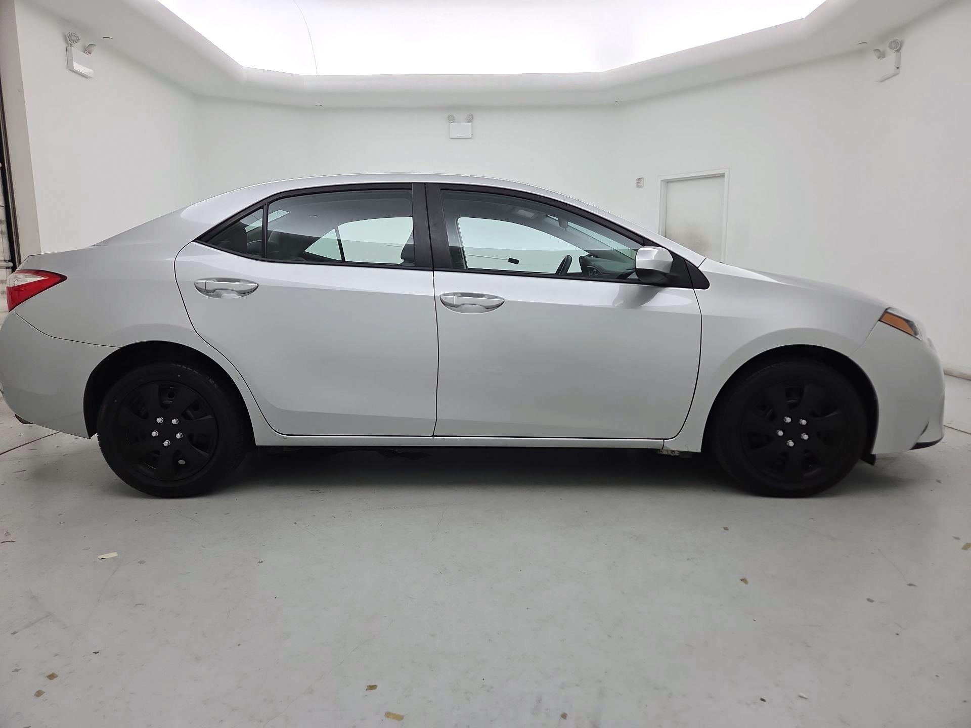 Thumbnail: 2014 Toyota Corolla - 4