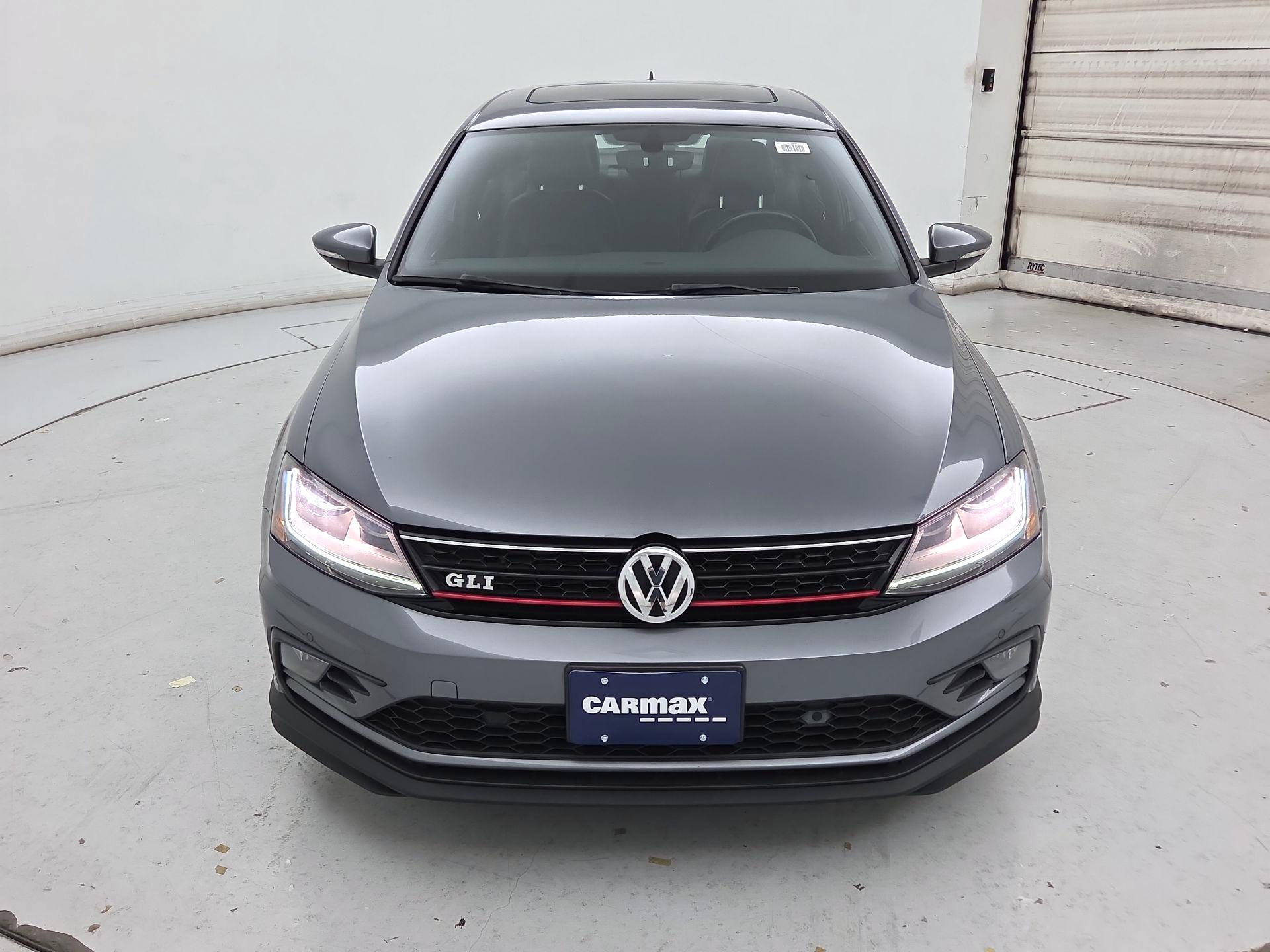 Thumbnail: 2017 Volkswagen Jetta - 2