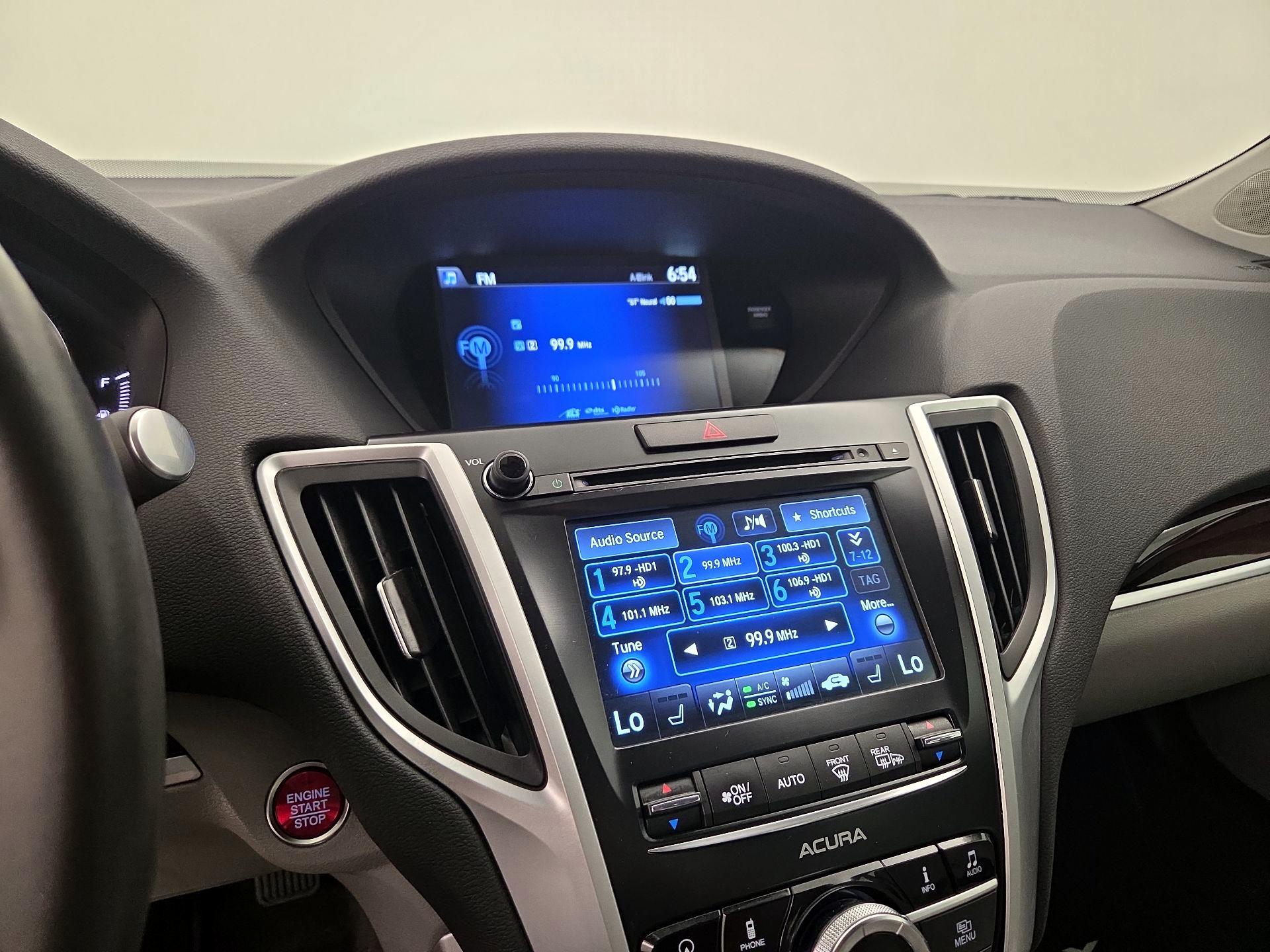 Thumbnail: 2015 Acura TLX - 16