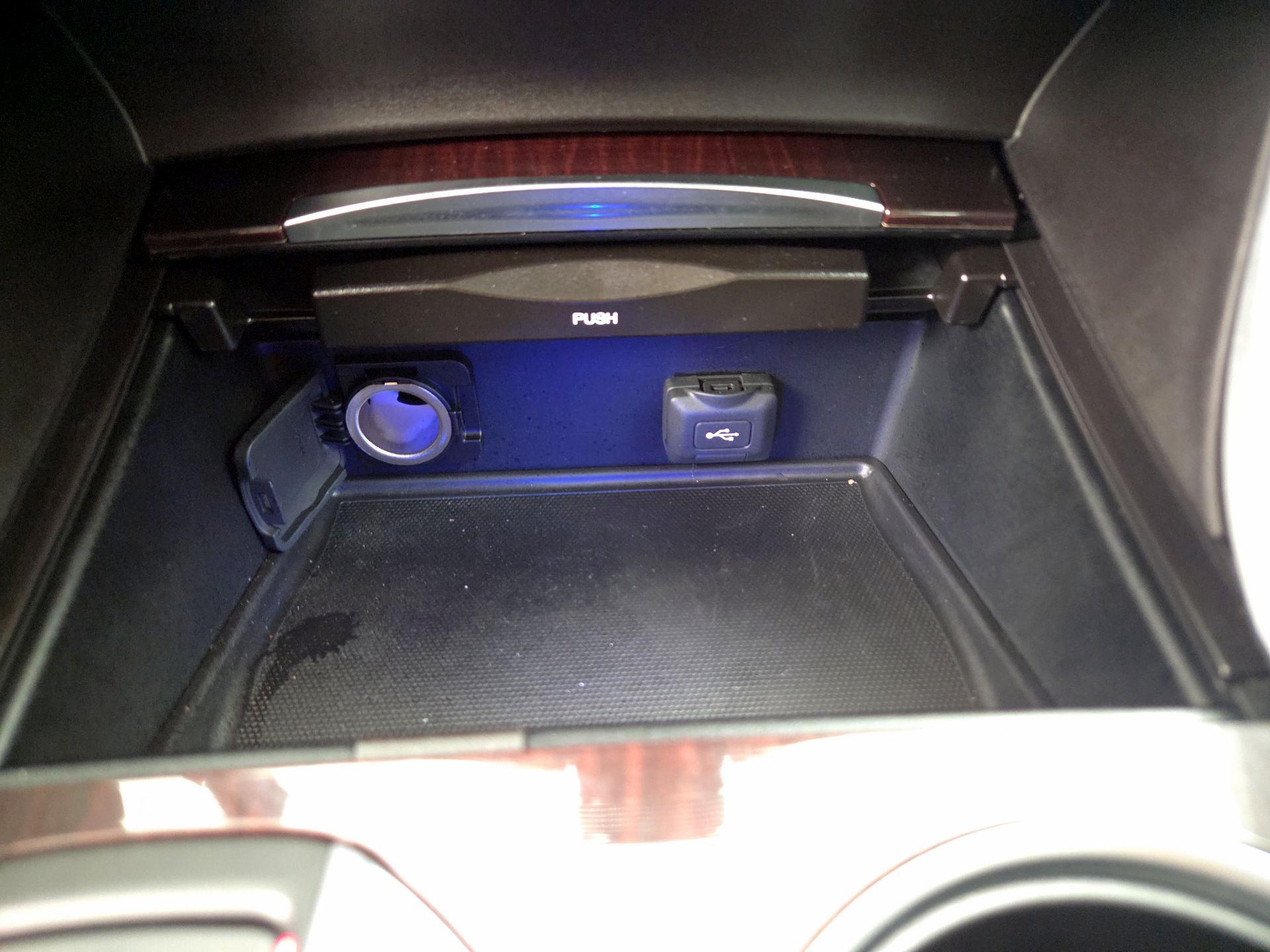 Thumbnail: 2015 Acura TLX - 19