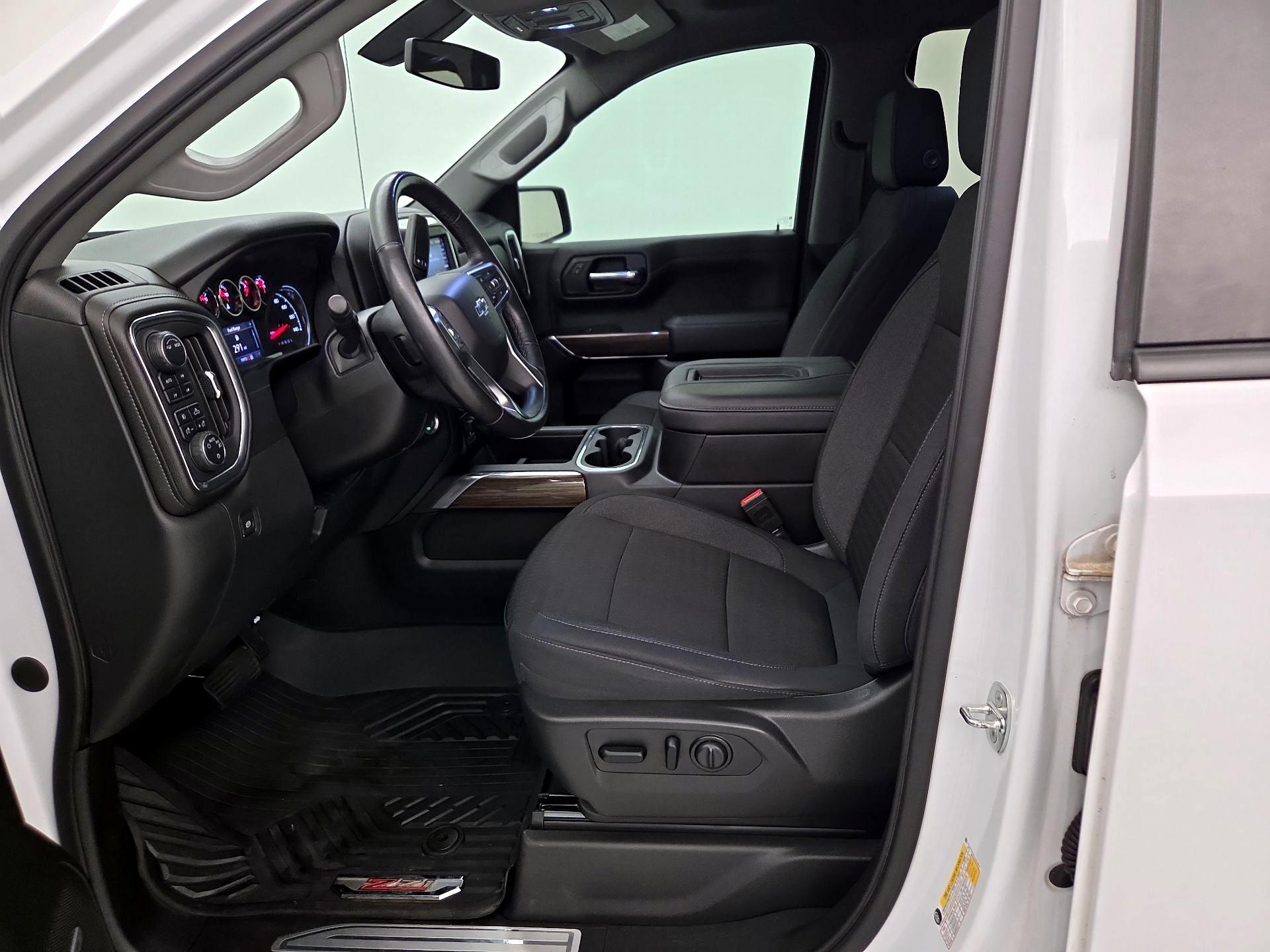 Thumbnail: 2020 Chevrolet Silverado 1500 - 11