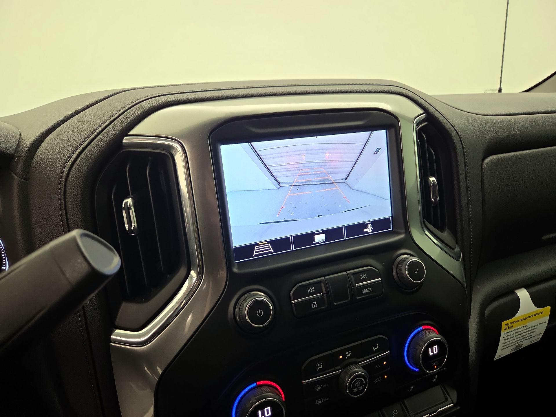 Thumbnail: 2020 Chevrolet Silverado 1500 - 14