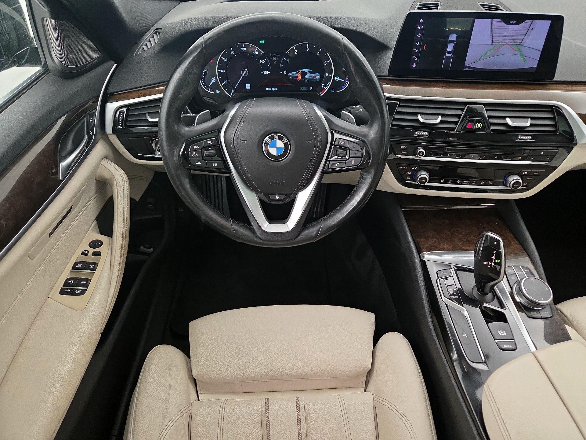 Thumbnail: 2019 BMW 5 Series - 10
