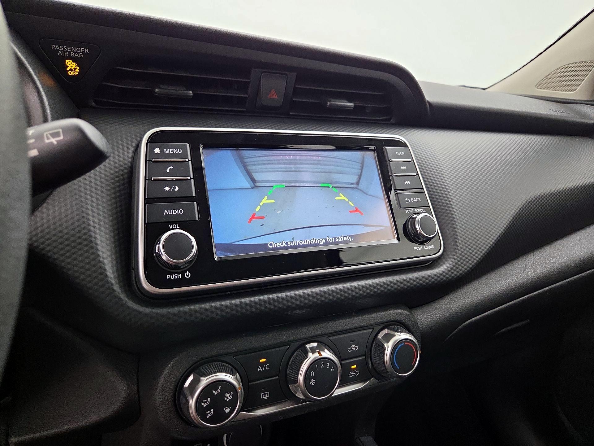 Thumbnail: 2021 Nissan Kicks - 14