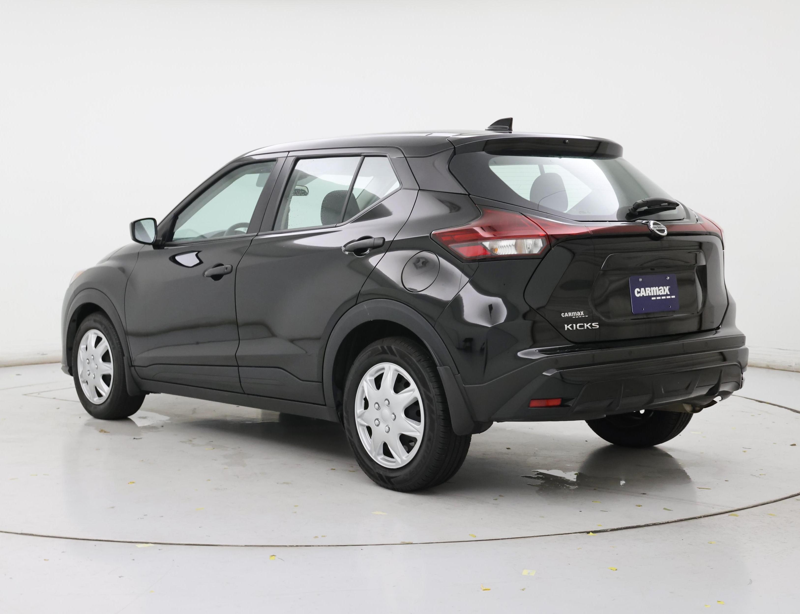 Thumbnail: 2021 Nissan Kicks - 2