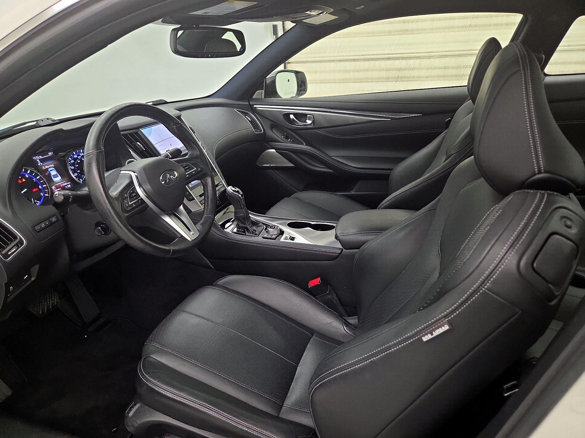 Thumbnail: 2019 INFINITI Q60 - 9