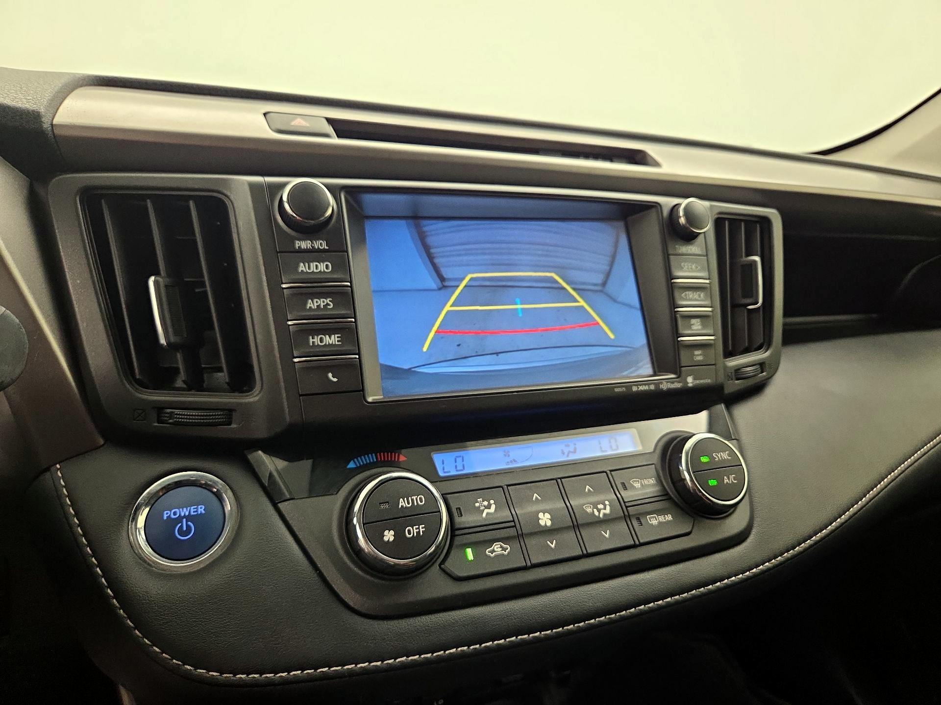 Thumbnail: 2018 Toyota RAV4 - 15