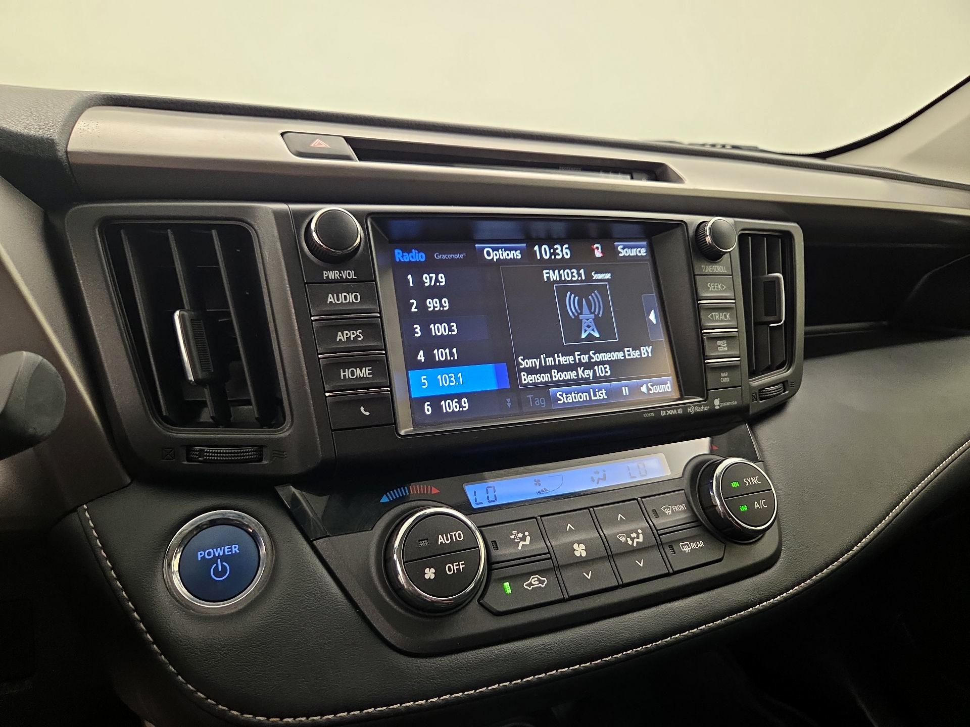 Thumbnail: 2018 Toyota RAV4 - 16