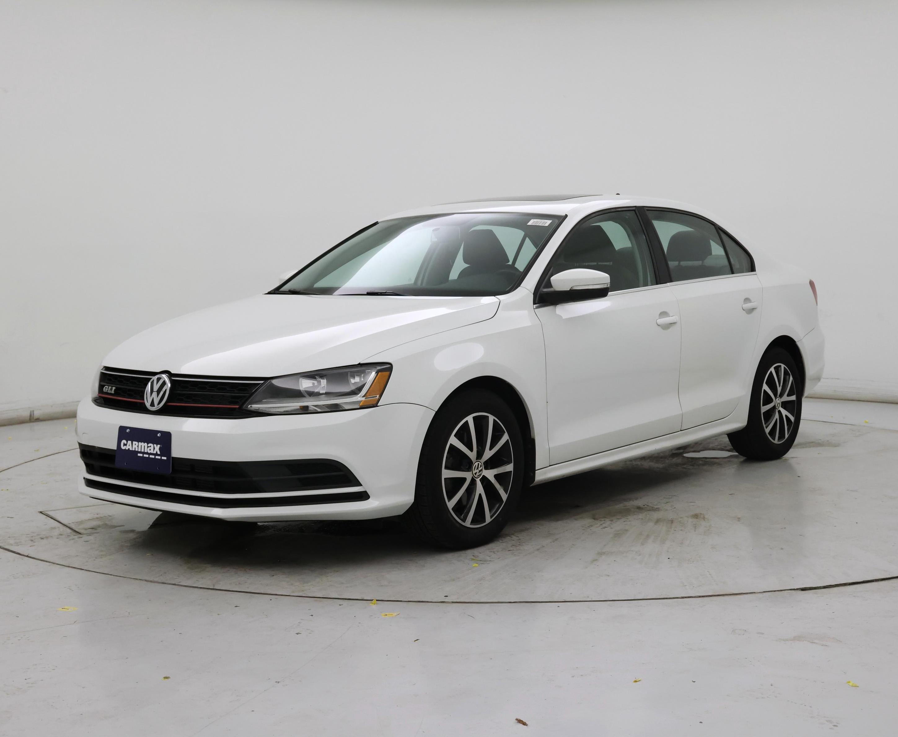 Thumbnail: 2017 Volkswagen Jetta - 4