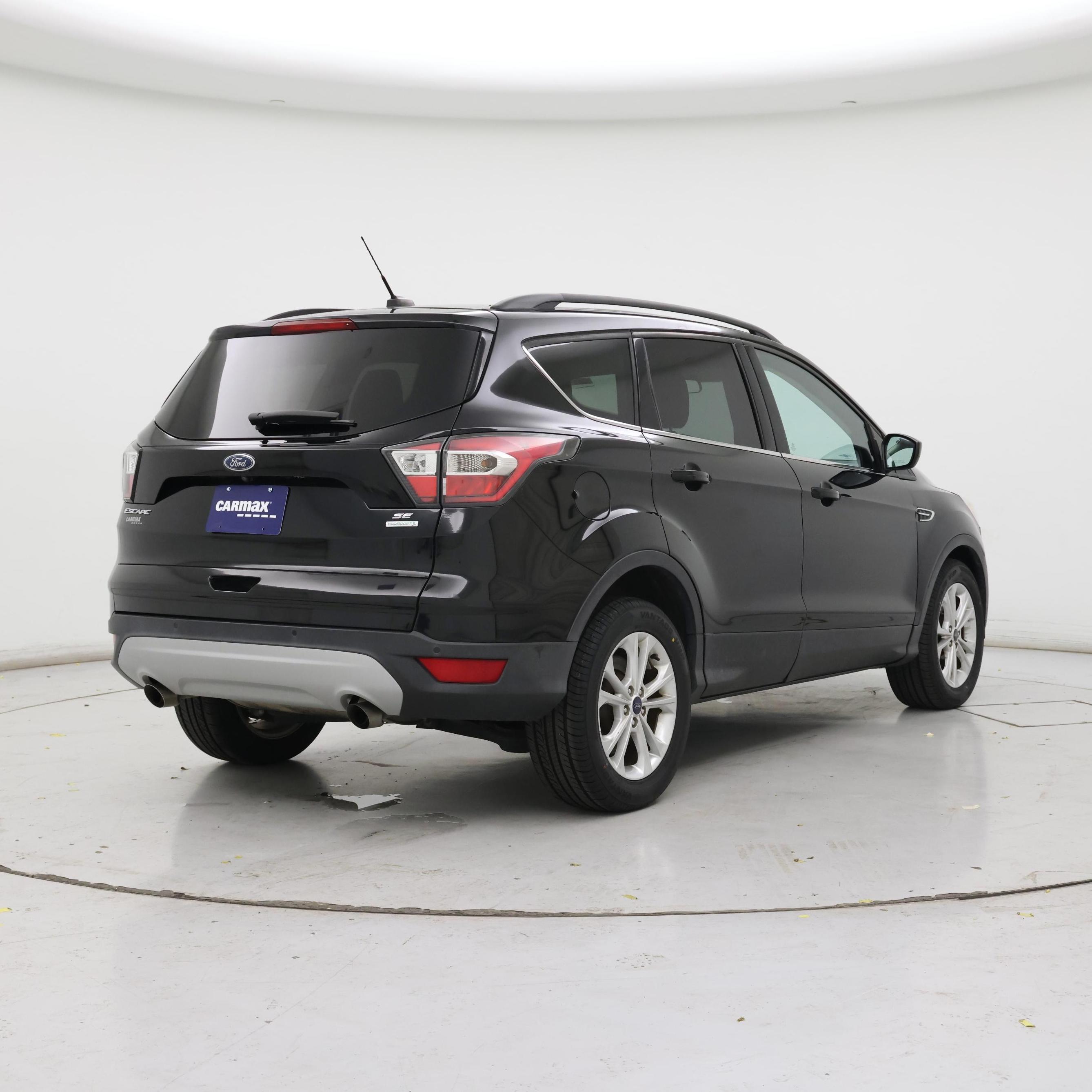Thumbnail: 2017 Ford Escape - 8