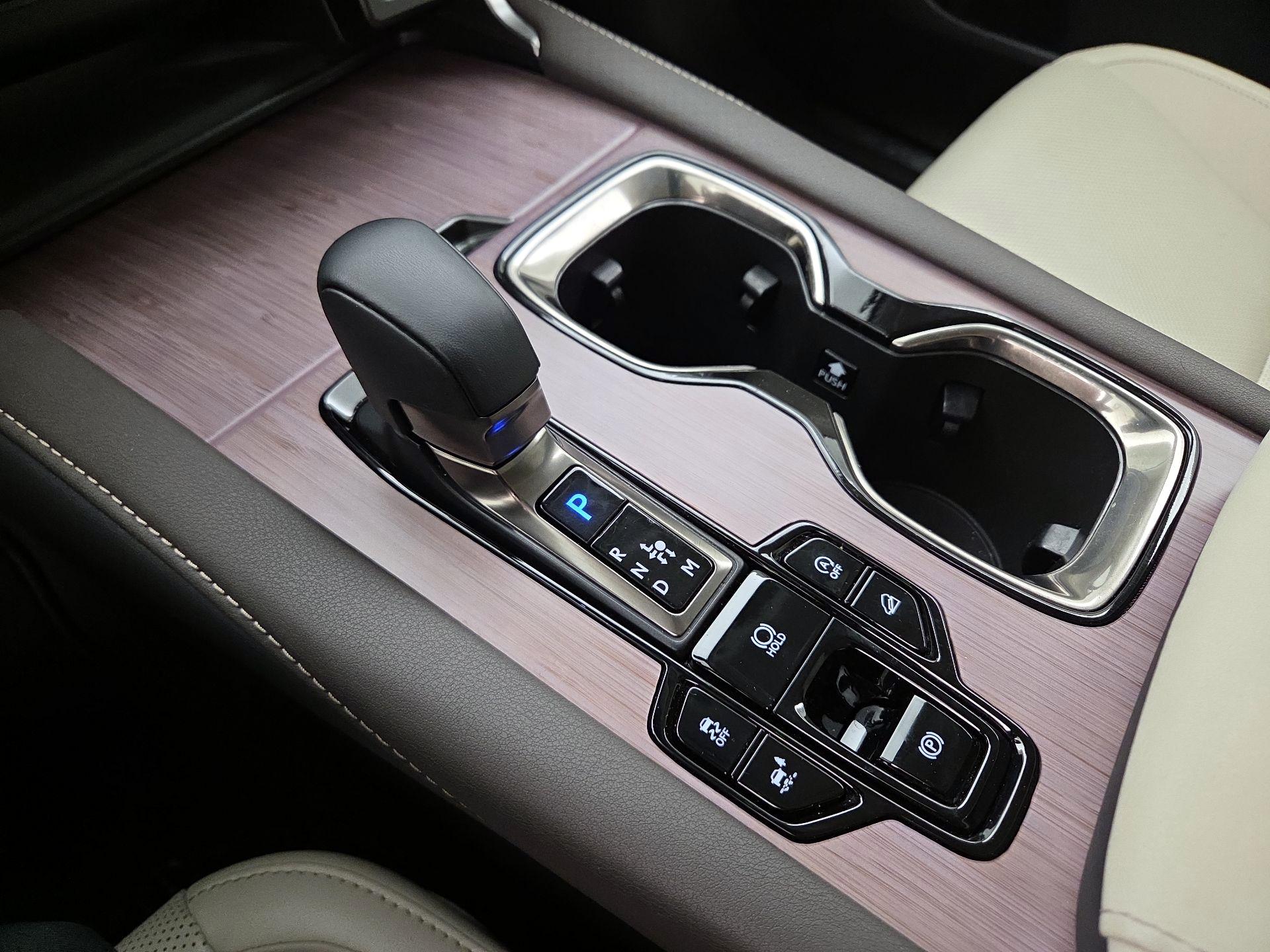 Thumbnail: 2024 Lexus RX - 16