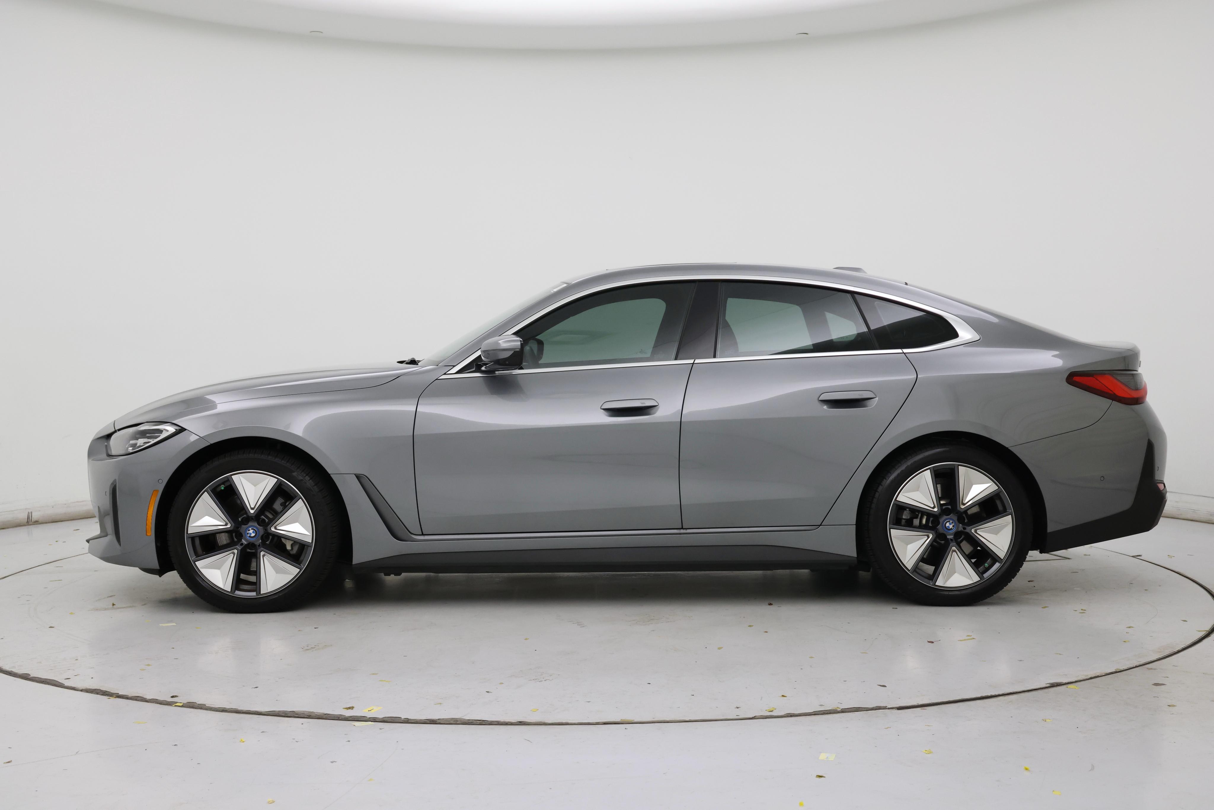 Thumbnail: 2024 BMW i4 - 3