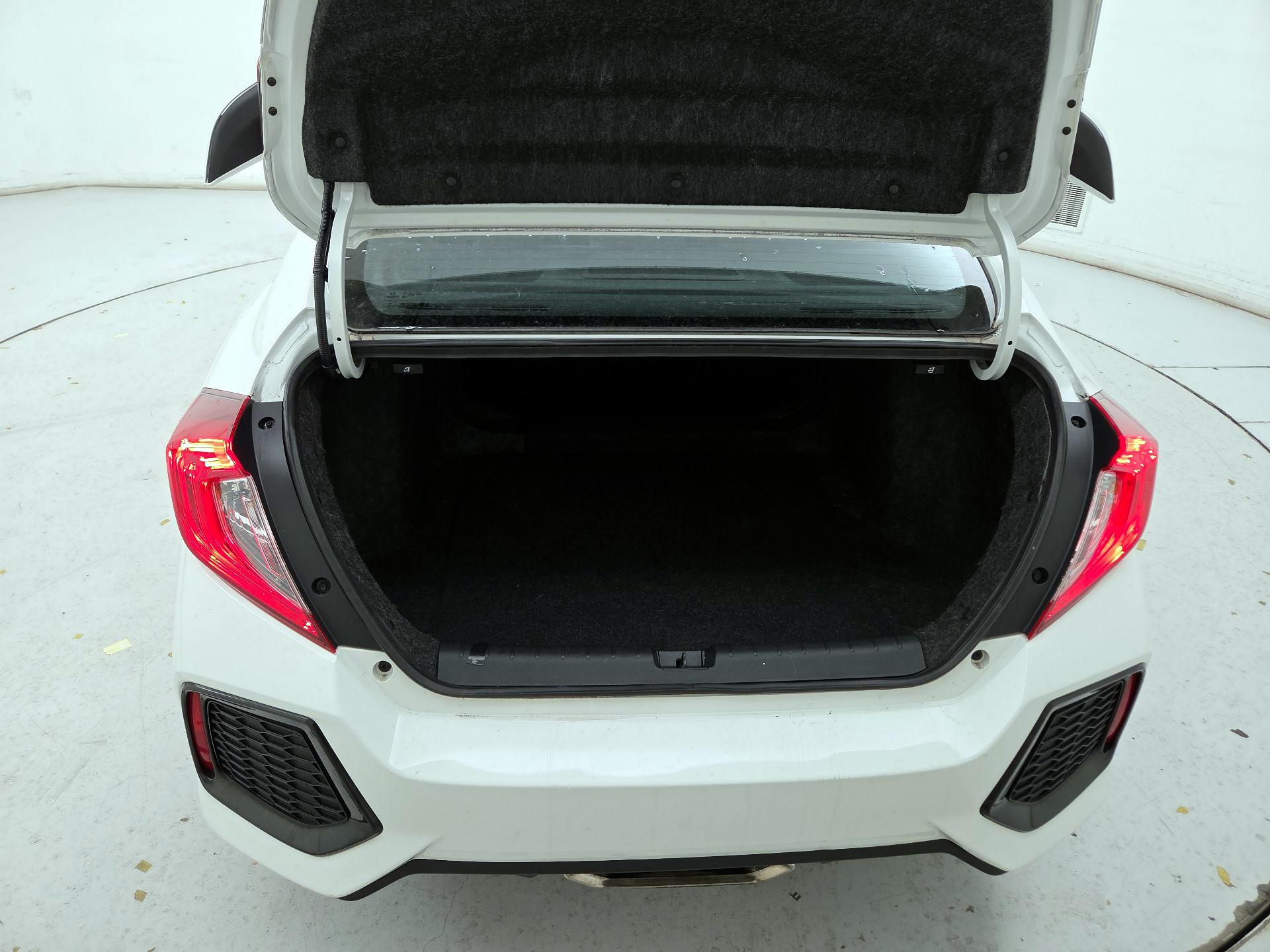 Thumbnail: 2019 Honda Civic - 18