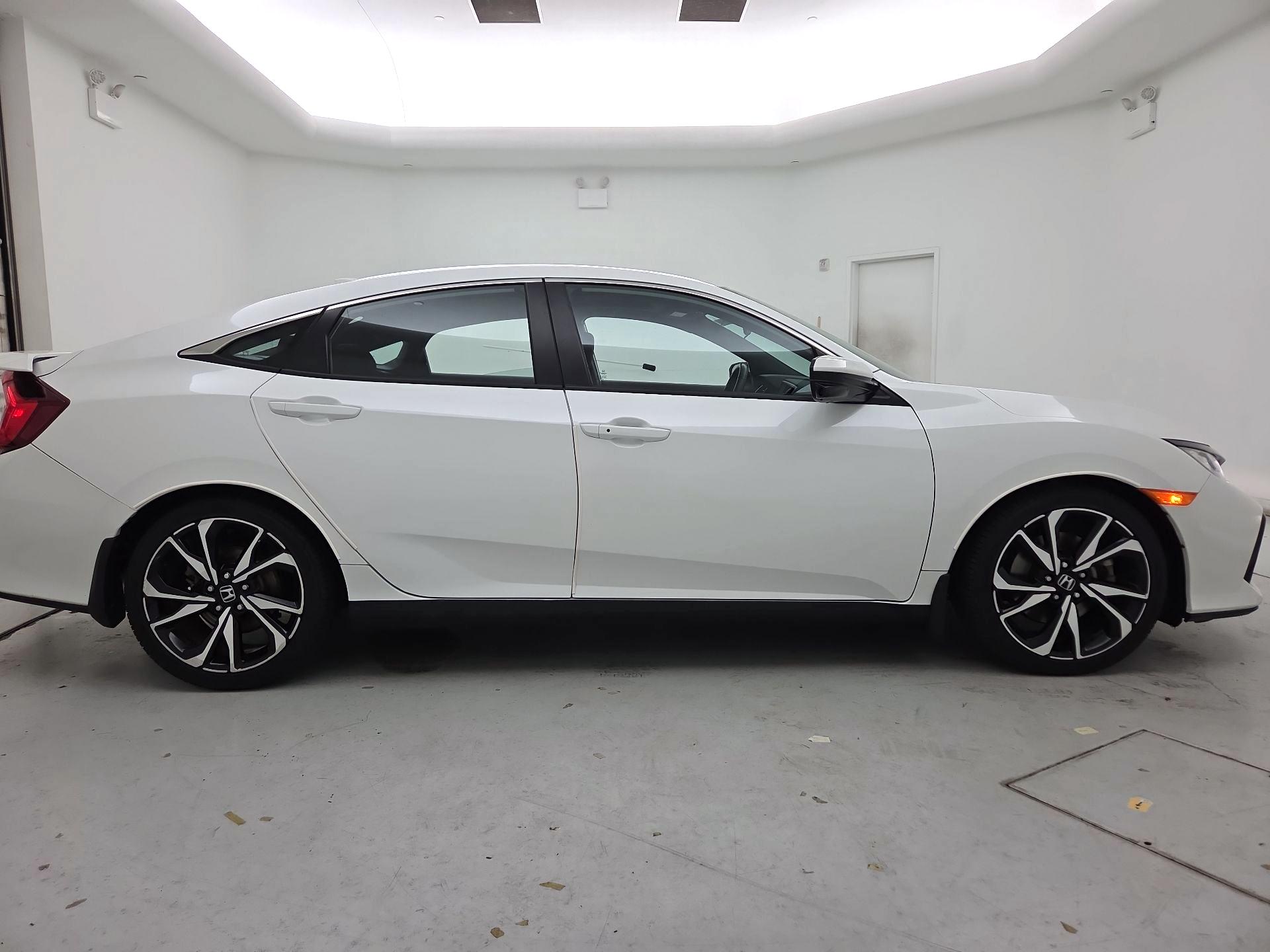 Thumbnail: 2019 Honda Civic - 4