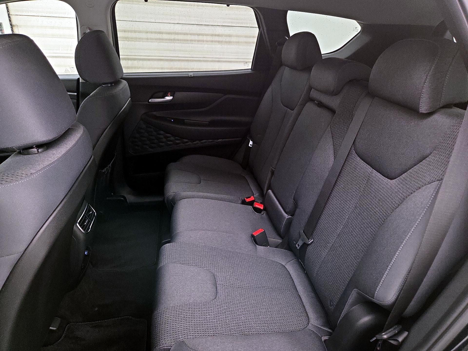 Thumbnail: 2021 Hyundai Santa Fe - 17