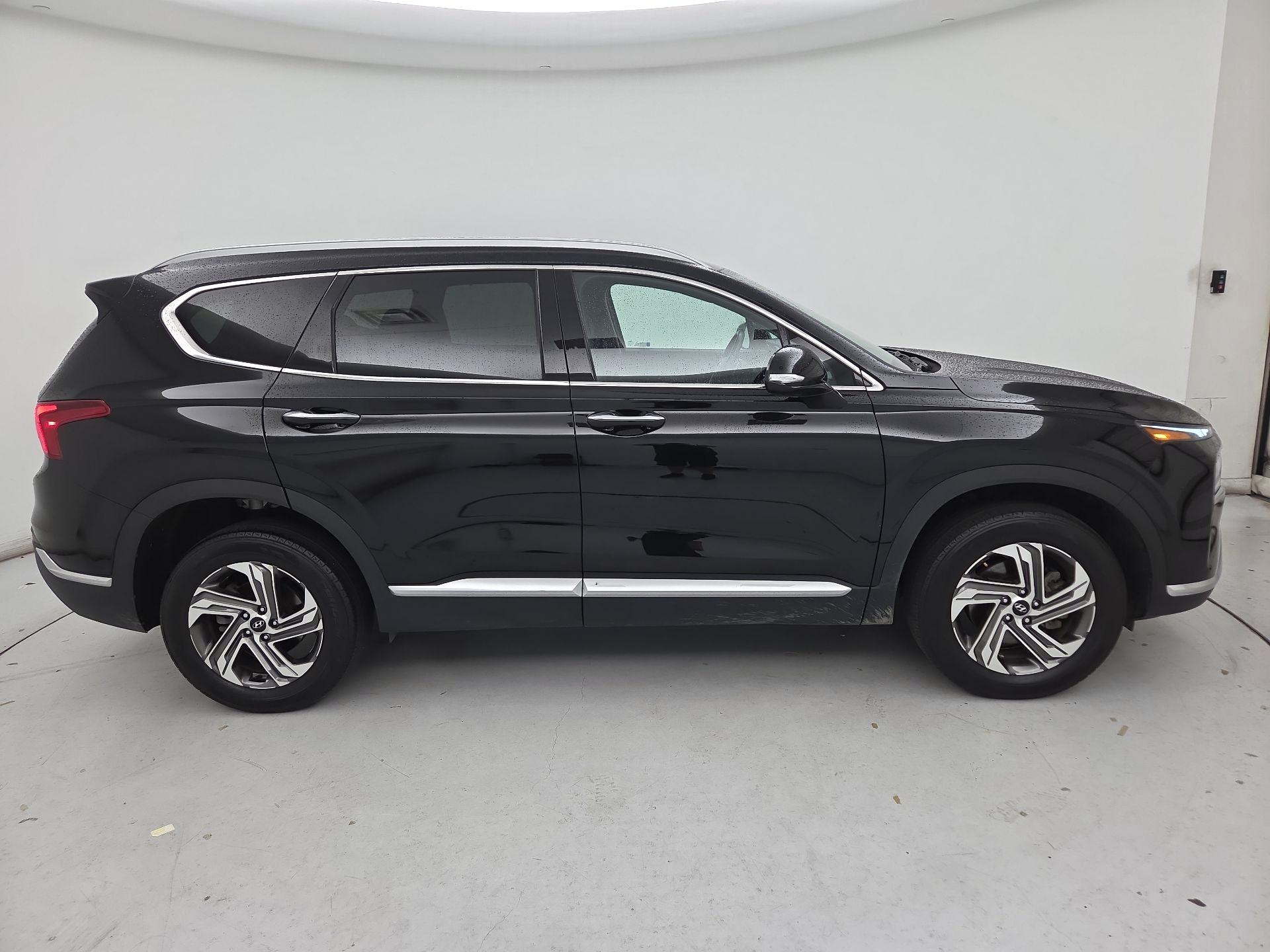 Thumbnail: 2021 Hyundai Santa Fe - 4