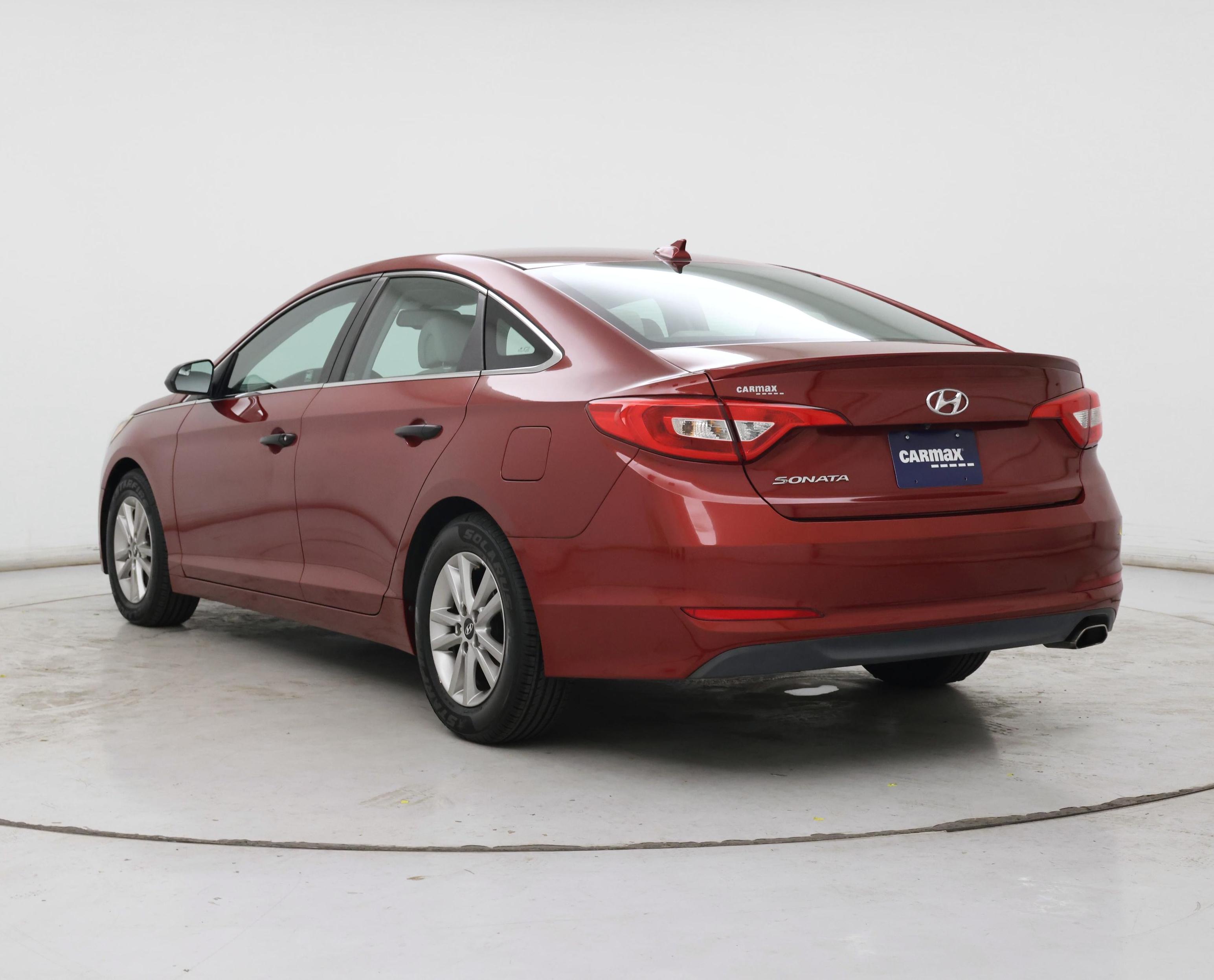 Thumbnail: 2016 Hyundai Sonata - 2