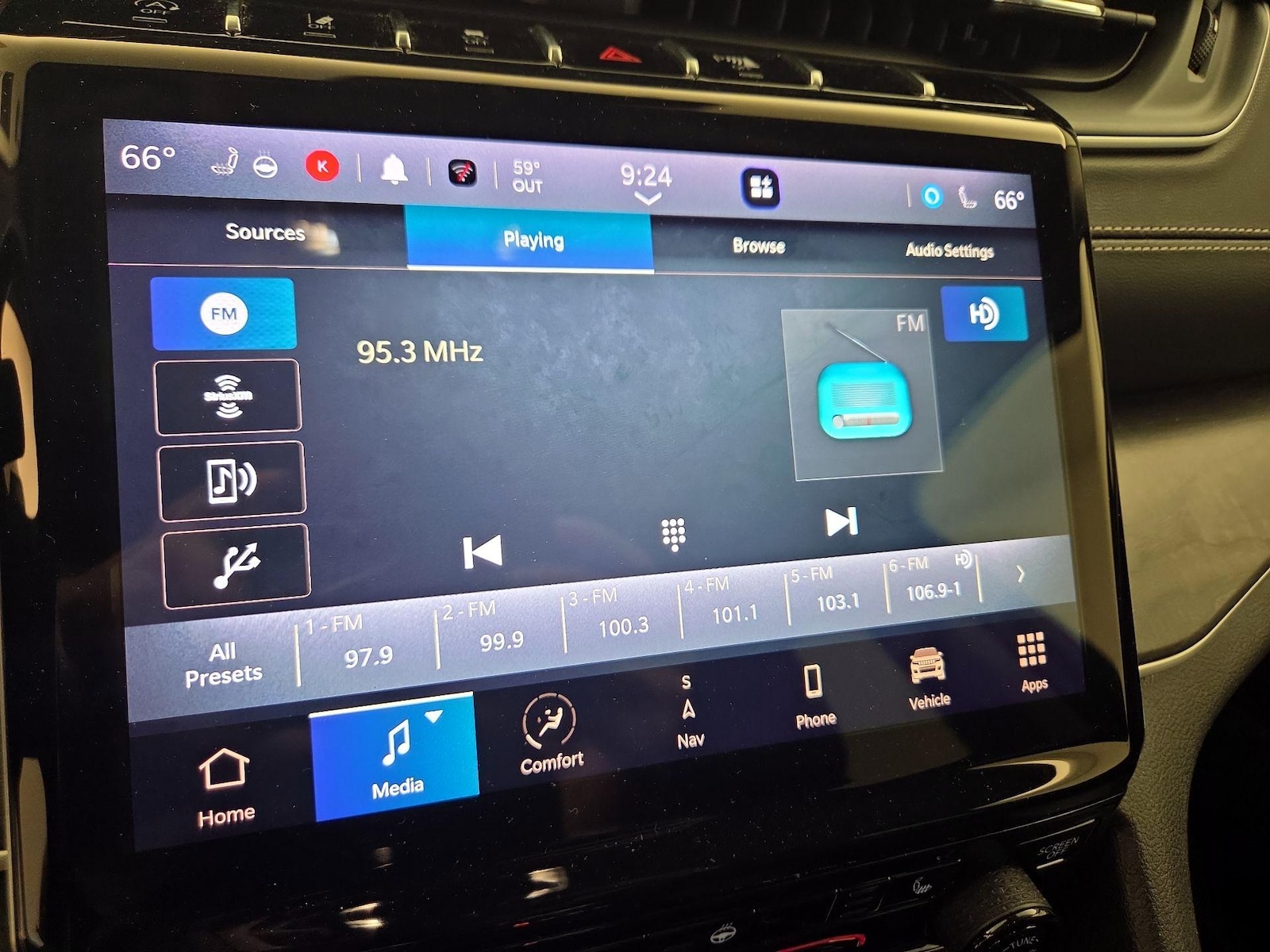 2023 Jeep Grand Cherokee Limited - Photo 17