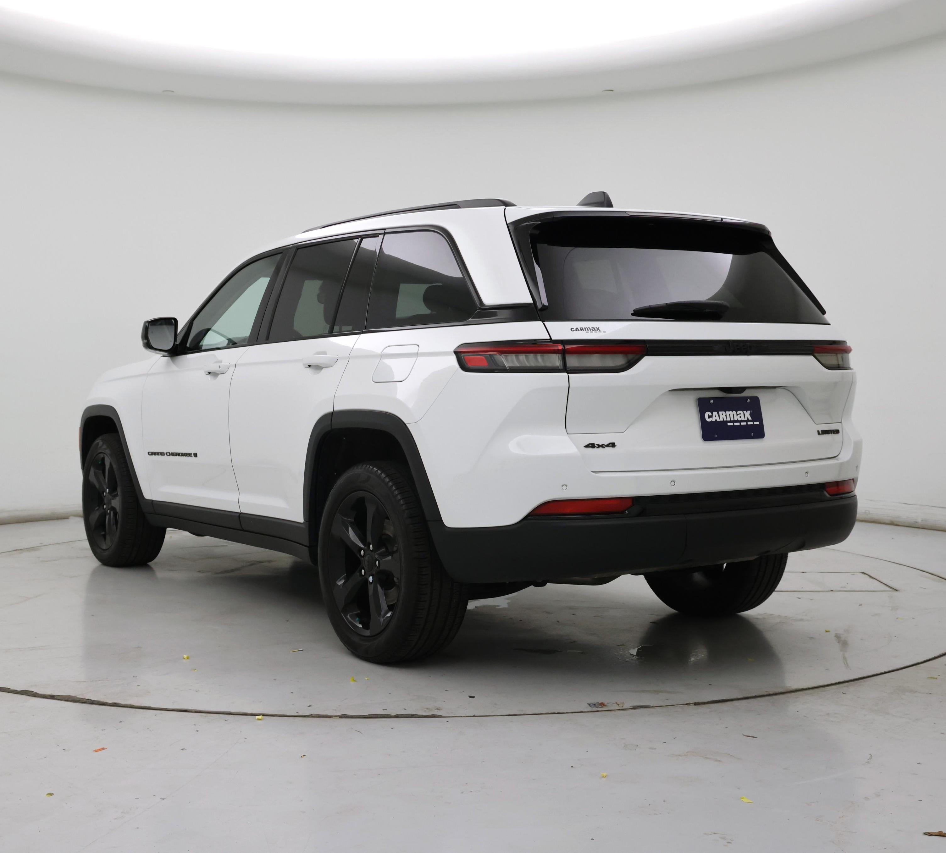 Thumbnail: 2023 Jeep Grand Cherokee - 2