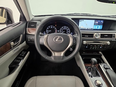 Steering Wheel & Instrument Cluster (On)