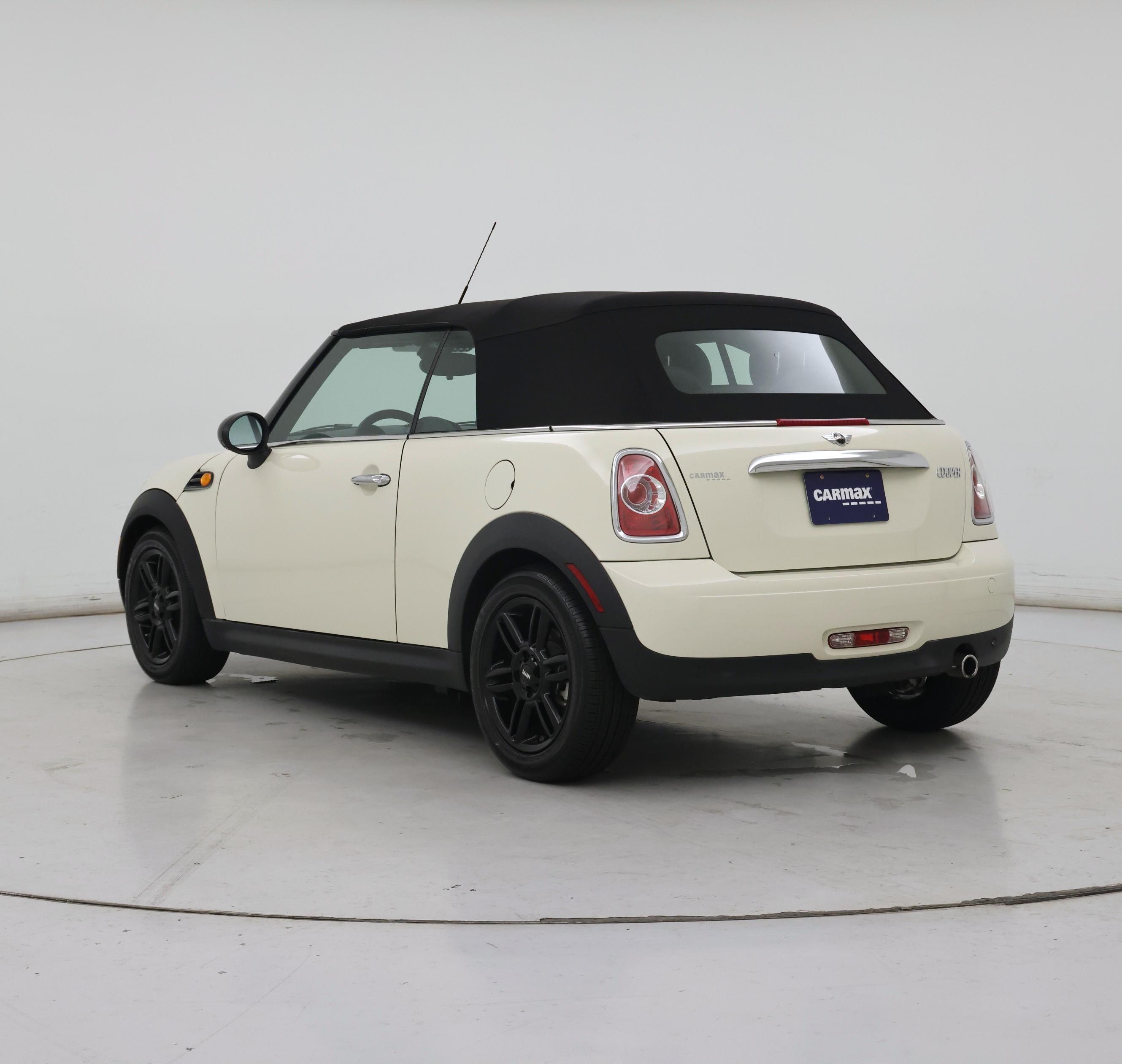 Thumbnail: 2015 MINI Cooper - 2