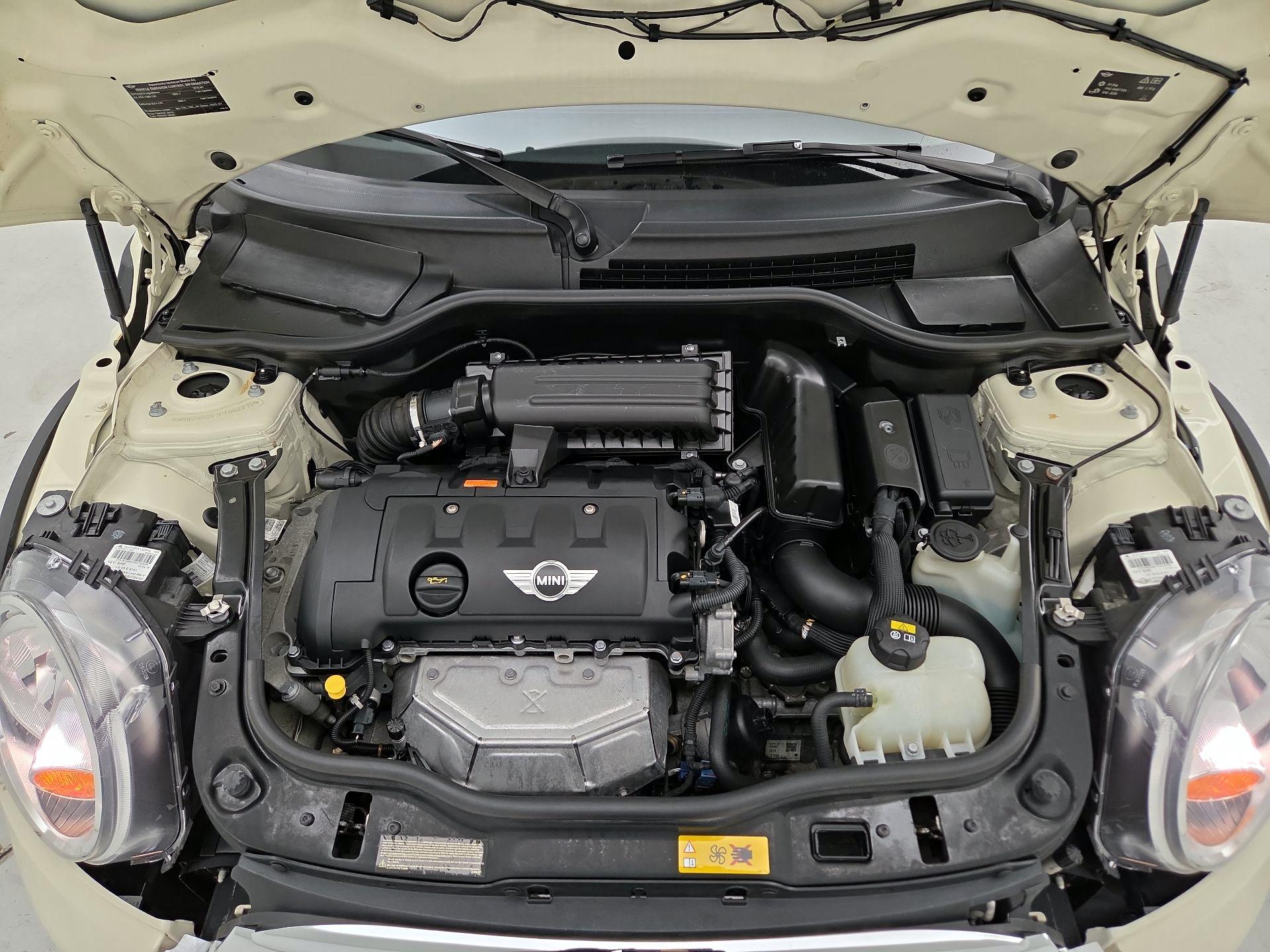 Thumbnail: 2015 MINI Cooper - 20